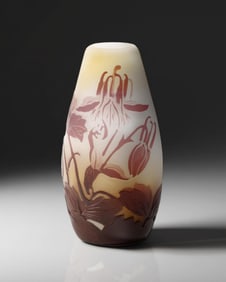 Gallé Signed Acid-Etched Cameo Art Nouveau Glass Vase, Early 20th Century