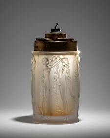 Rene Lalique signed and rare Le Parisien Art Glass Perfume Scent Diffuser, Circa 1920