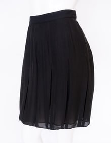 Saks Fifth Avenue, Black Silk Chiffon Short Skirt with Pleats Size 14, Waist 30", Length 22", Hem