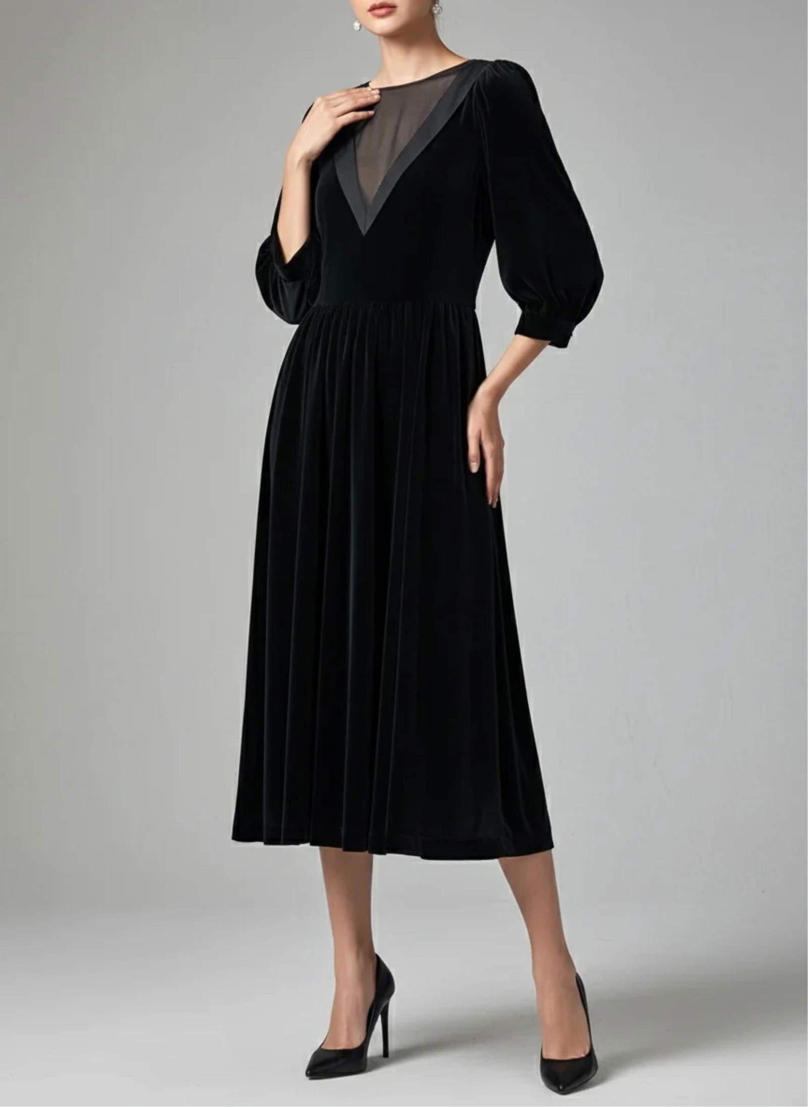 Louis Feraud Paris Label, Black Velvet Long Sleeve Dress, Size 40 (1 of 9)