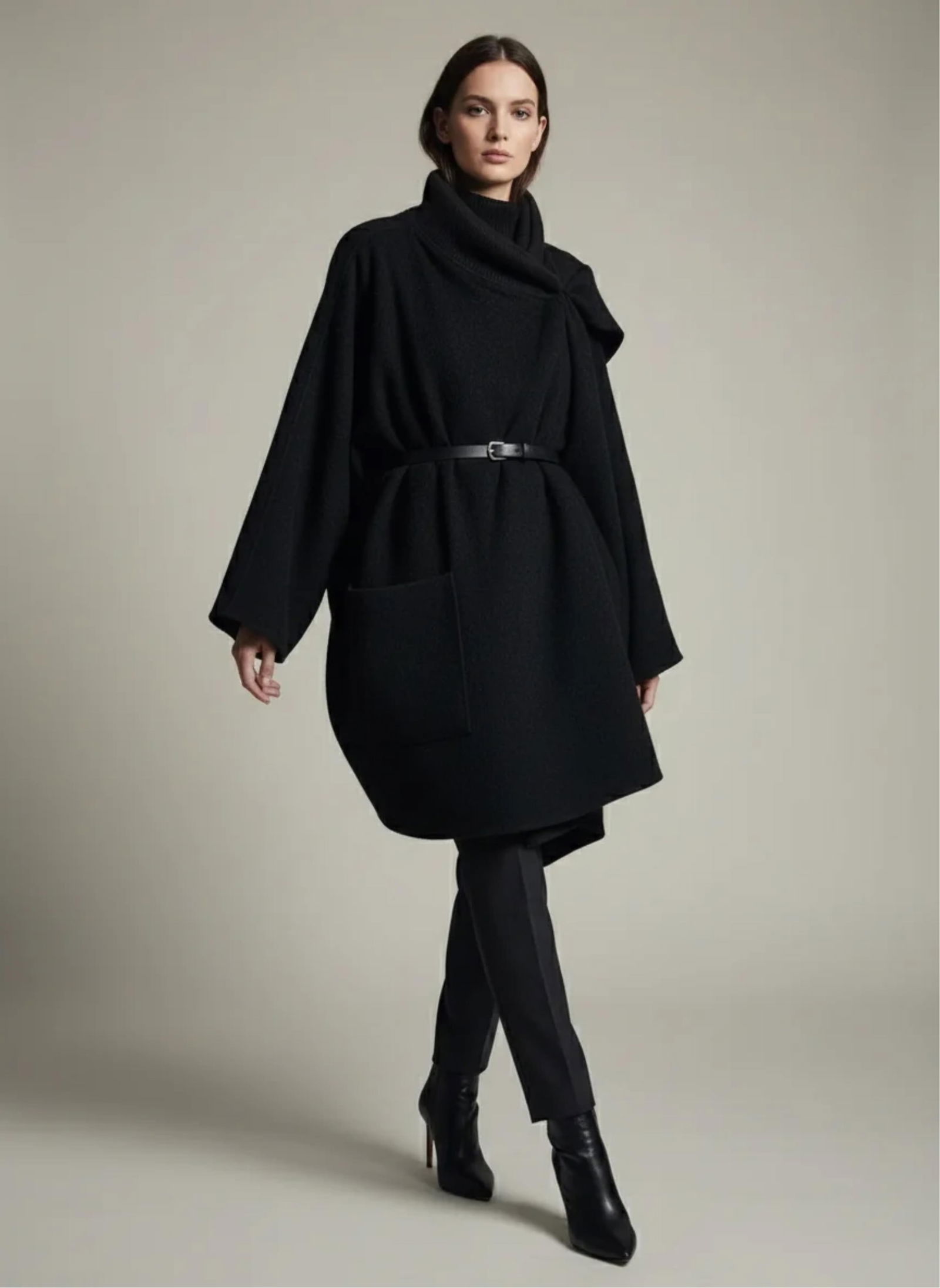 Central Park Grey Wrap Coat, One Size Fits All: Keywords: Designer Brand Auctions, Luxury Clothing Sale, High-End Fashion Auctions, Exclusive Designer Apparel, Vintage Designer Clothing, Rare Fashion Auction, Pre-Owned Luxury Fashion, Designer,