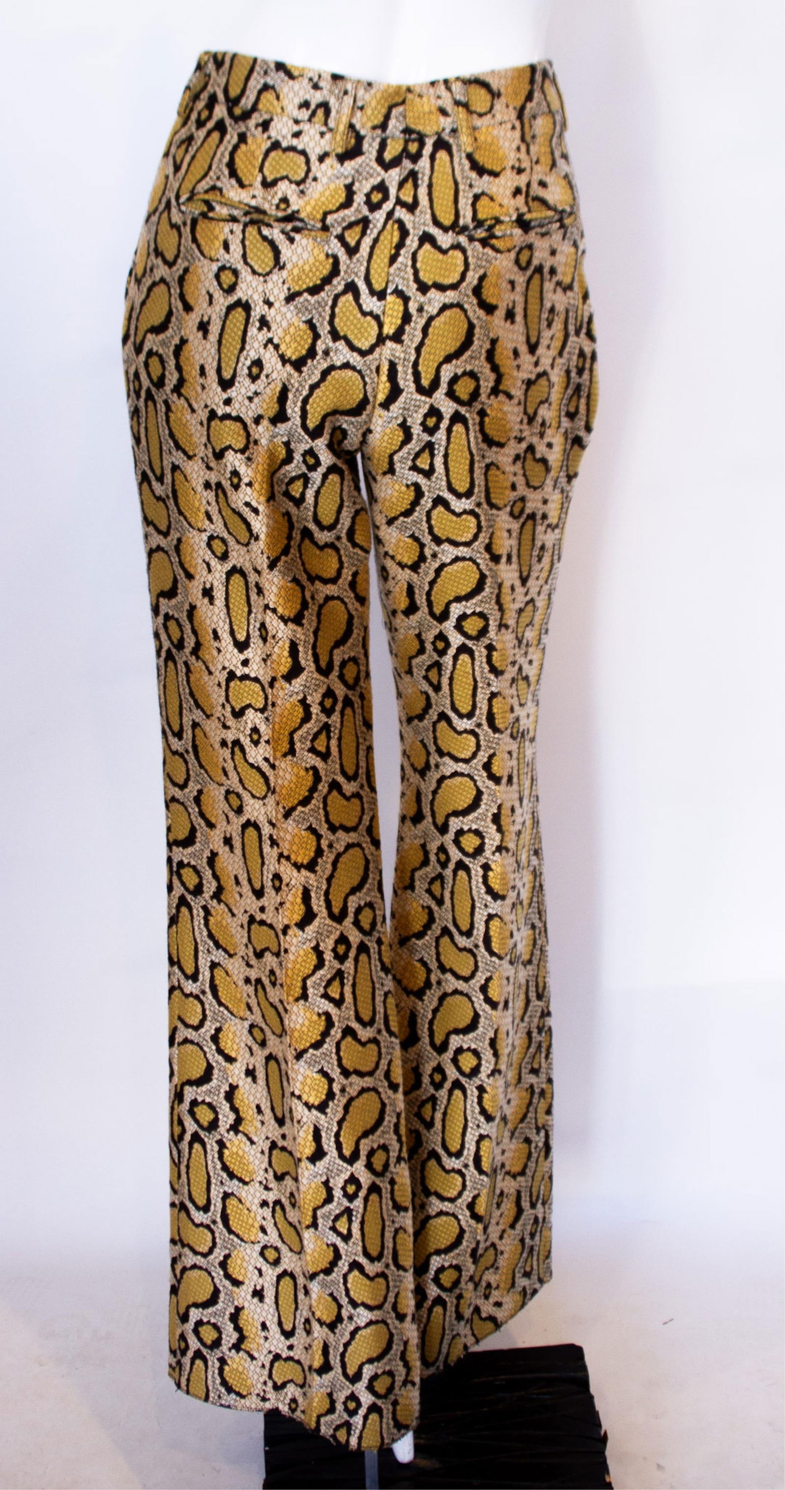ETRO, Python Pattern Bell Bottom Style Pant - 8
