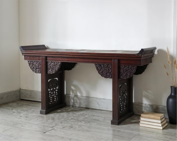 Chinese Antique Altar Table with Openwork Carvings and Dragons 19th Century