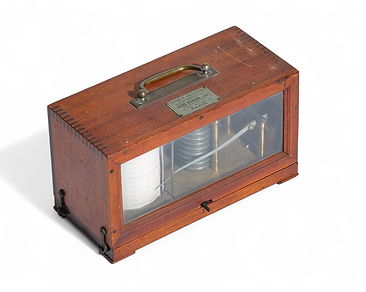 Jules Richard Vidie Eight Day Capsule Barograph, No. 49116, 19th Century Jules Richard Vidie Eight Day Capsule Barograph, No. 49116, 19th Century
