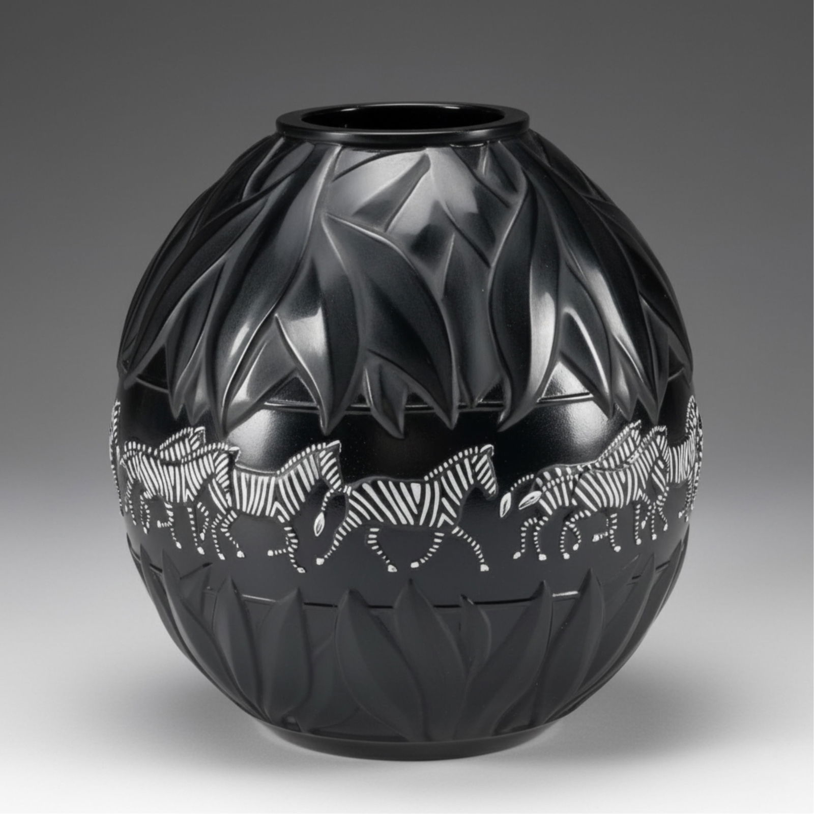 Lalique Signed Rare Onyx Glass 'Tanzania' Vase, c. 1991 (1 of 4)