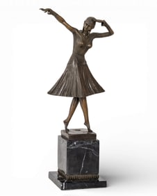 Demètre H. Chiparus Bronze Sculpture Signed, Numbered with Seal, C. 1920, Bronze and Marble Base 17