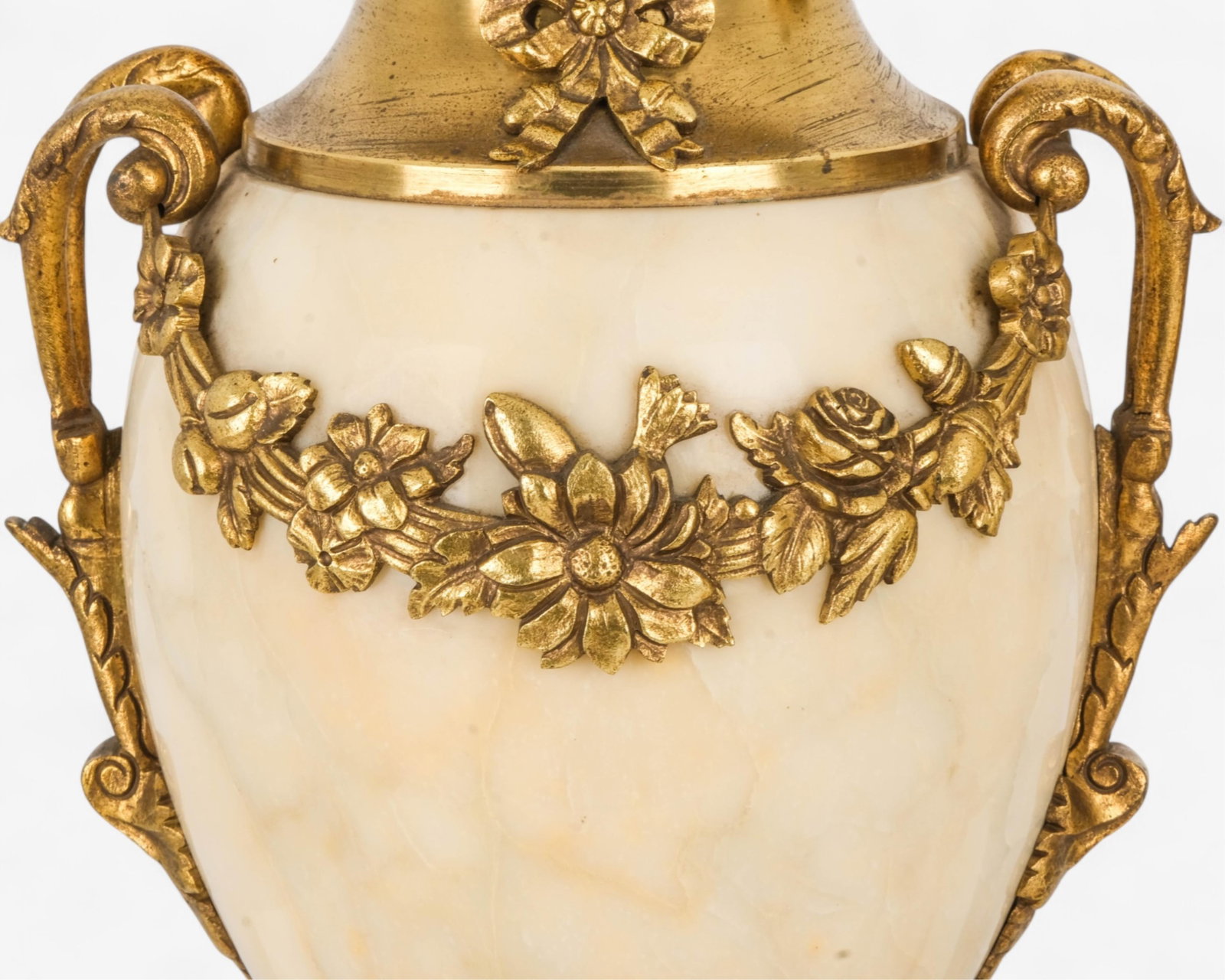 No Reserve- Pair of French Neoclassical Onyx and Gilt Bronze Cassolette Urns, 19th Century - 4