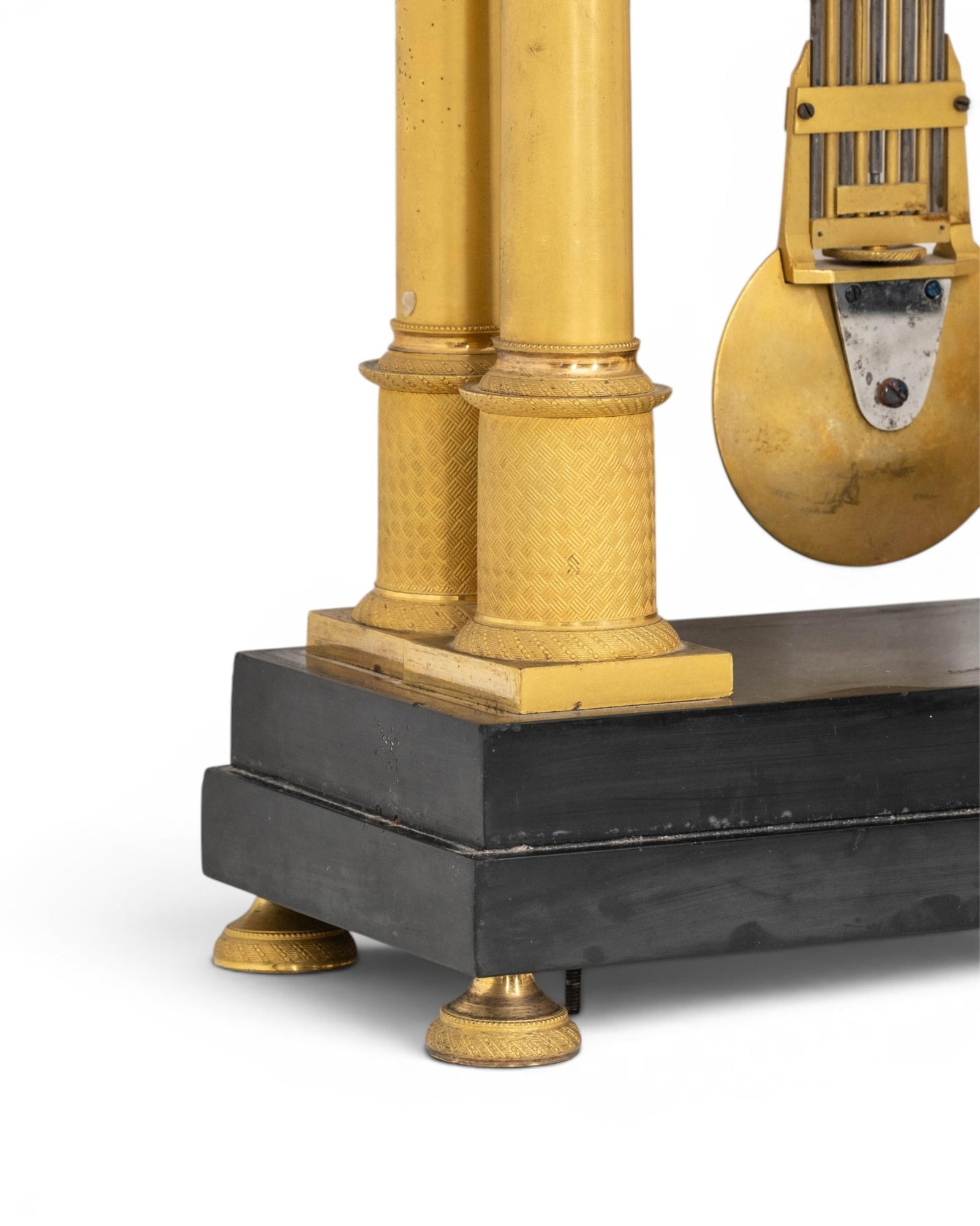 No Reserve- Portico Clock 20" French Restoration Period Gilt Bronze And Marble 19th century - 4