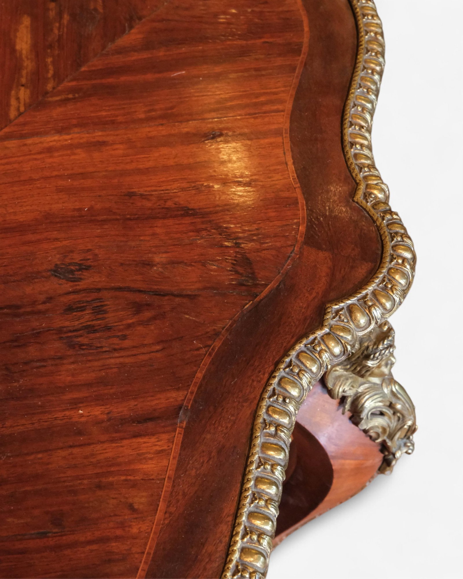 No Reserve- Louis XV Kingwood Center Table with Ormolu Masks & Putti 19th Century - 4