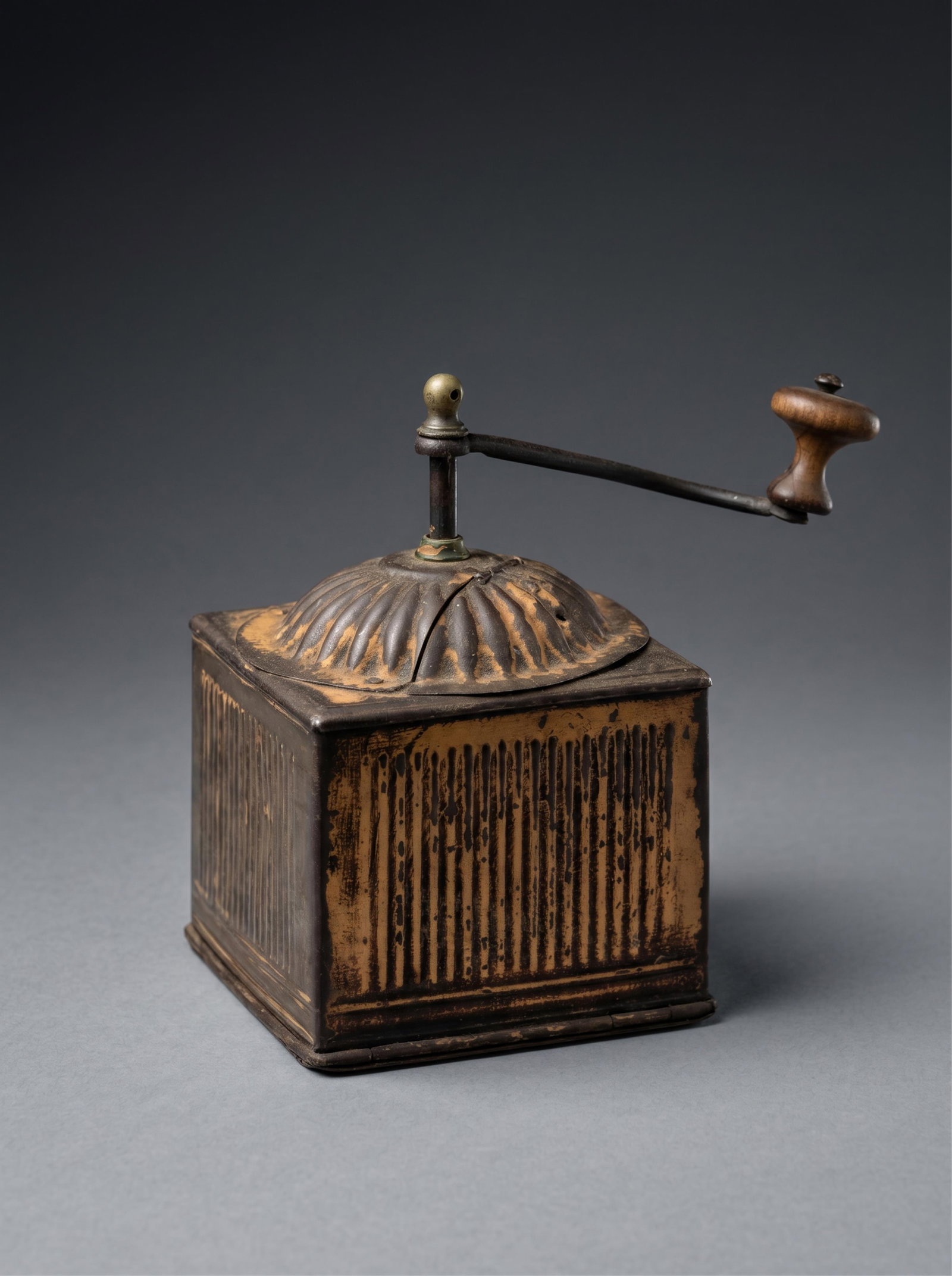 No Reserve- Antique Tin Coffee Grinder with Ribbed Design circa 1900 (1 of 11)