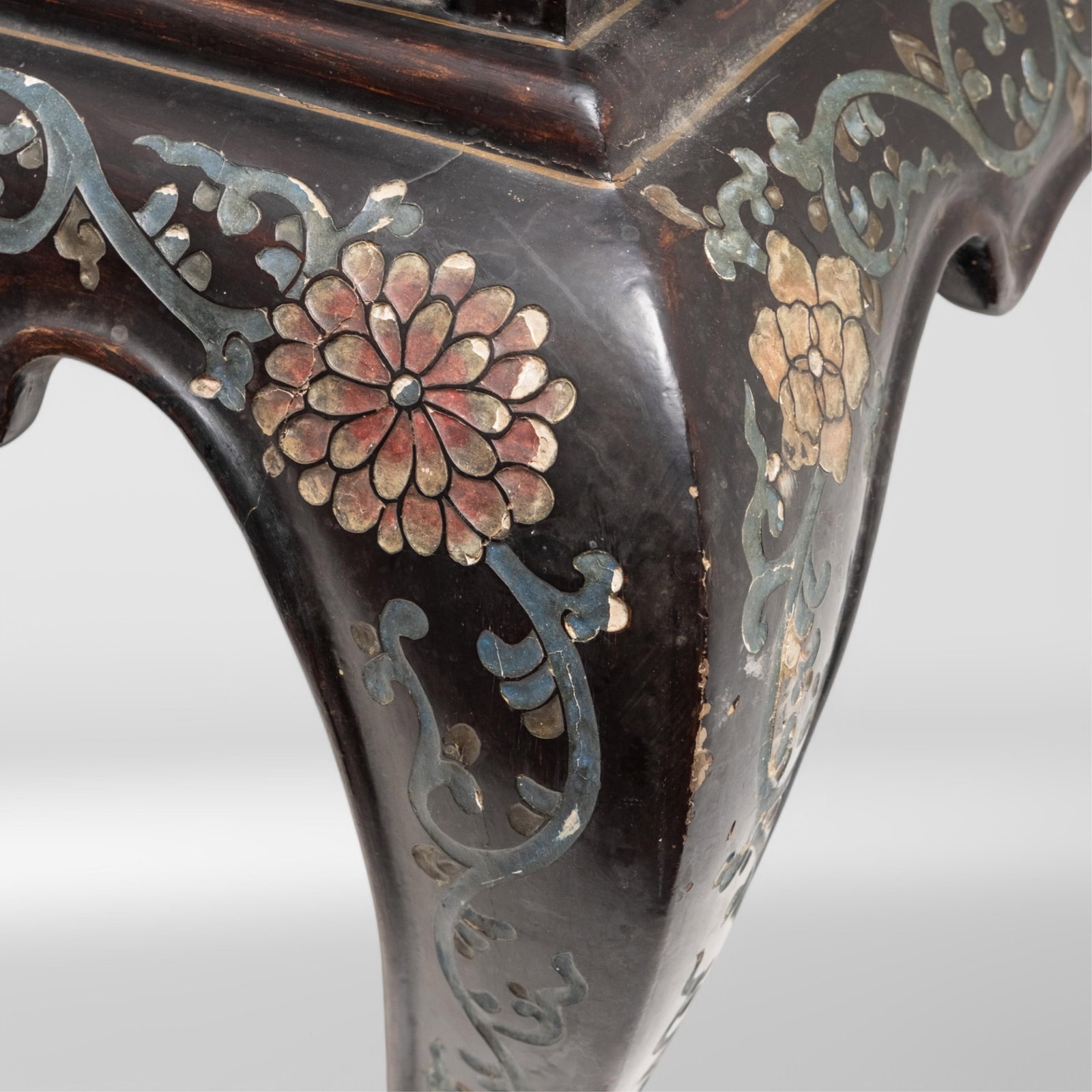 No Reserve- Chinese Black Coromandel Lacquer Inlay Low Table - 16