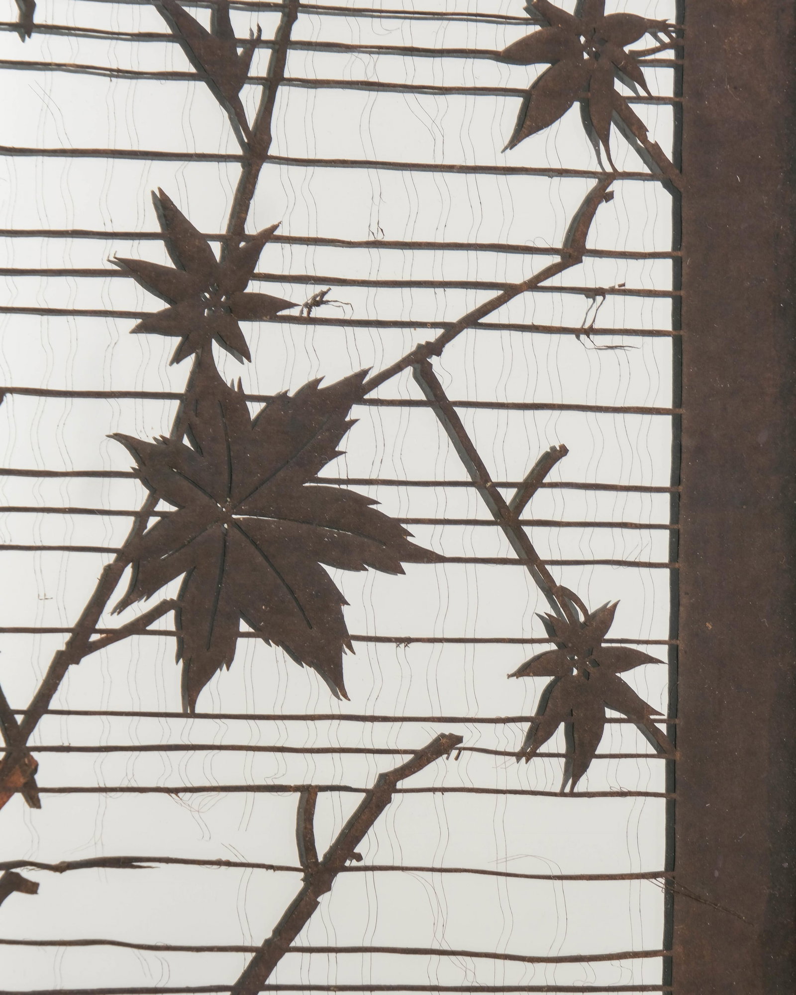 No Reserve- Pair Of Botanical Mirrored Paper Cut Artworks - 17