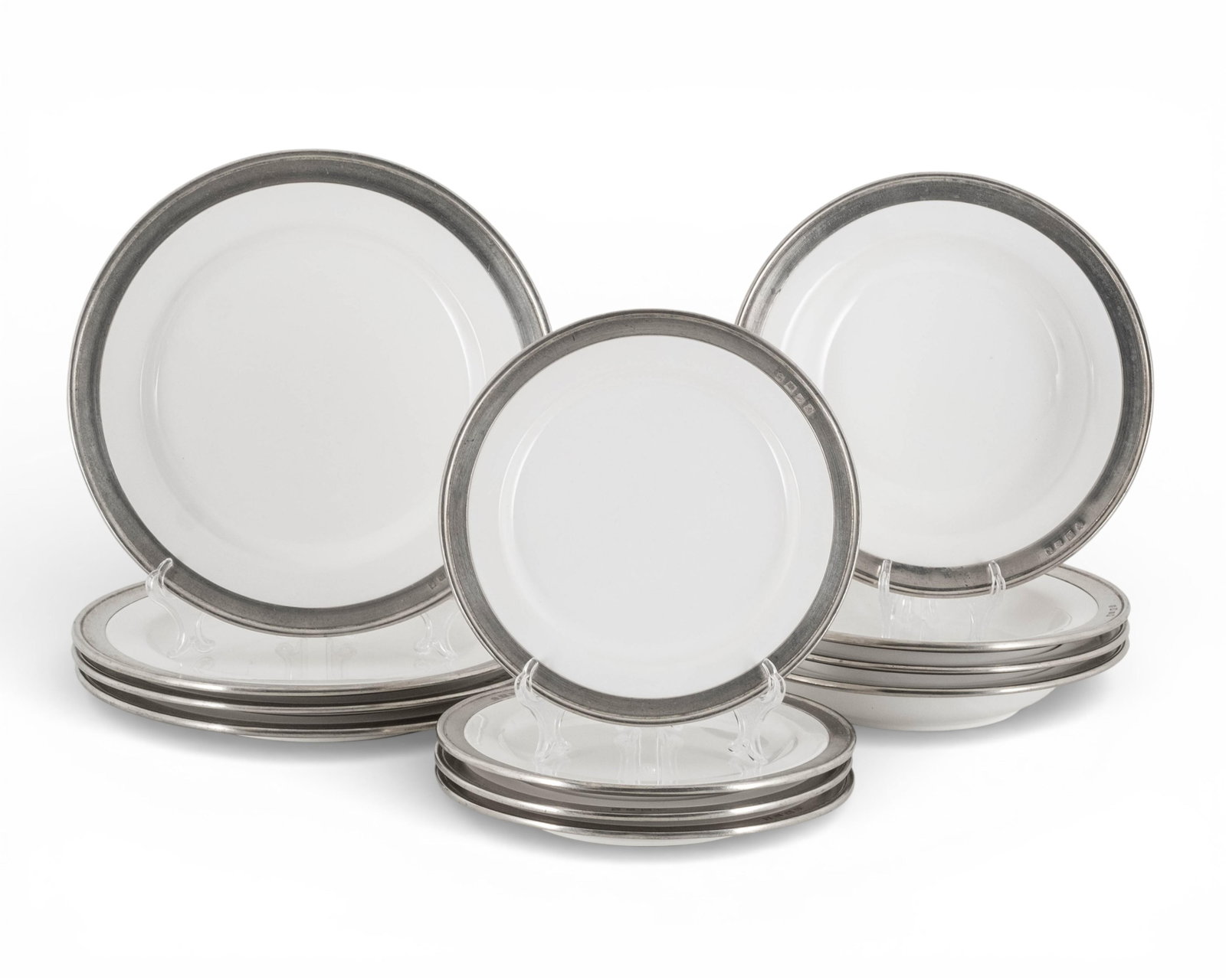 No Reserve- 17-Piece Match Convivio Italian Pewter Trimmed Ceramic Dinnerware Set - 3