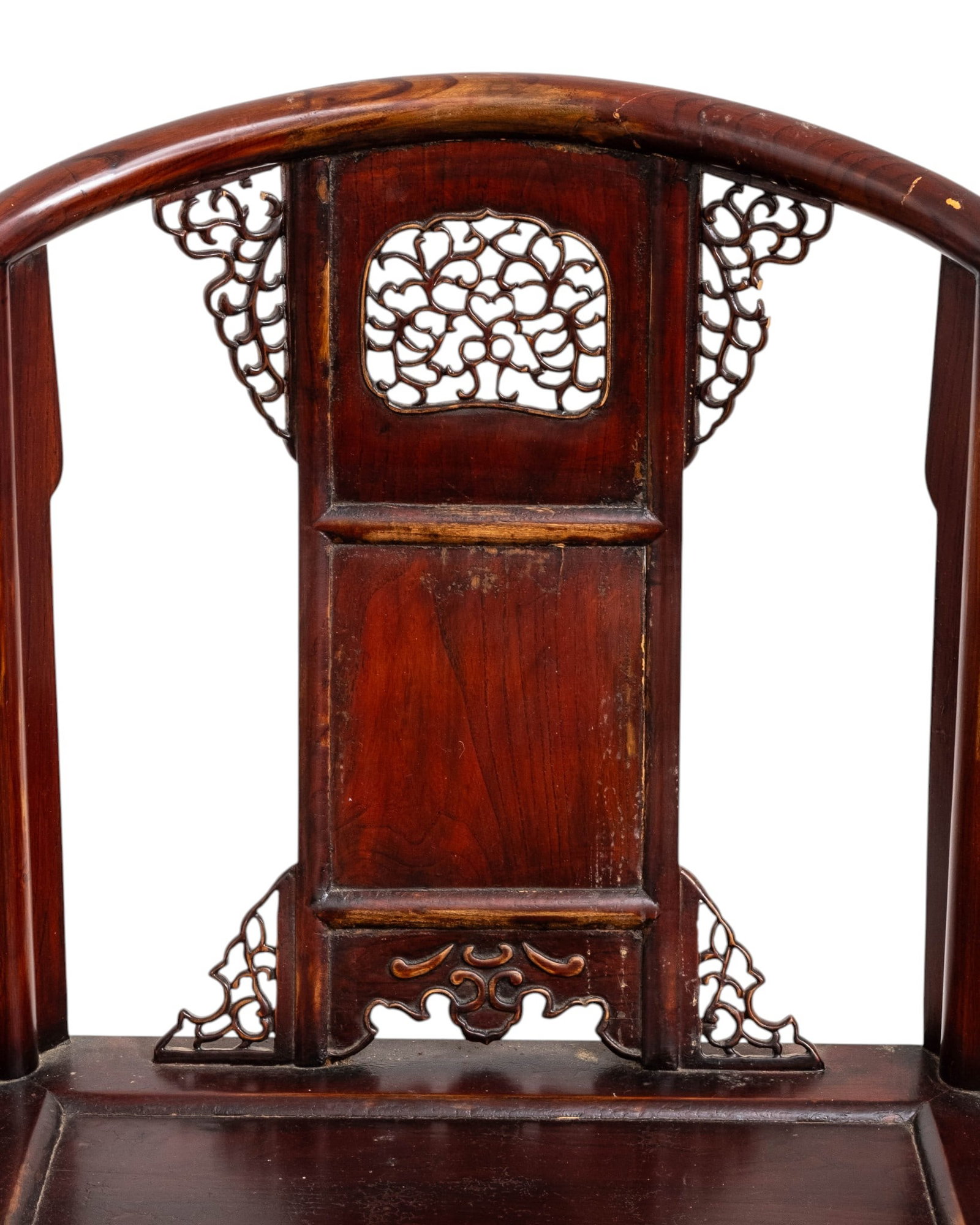 Pair of Chinese Huanghuali Style Carved Elm Horseshoe-Back Armchairs, 20th Century - 5