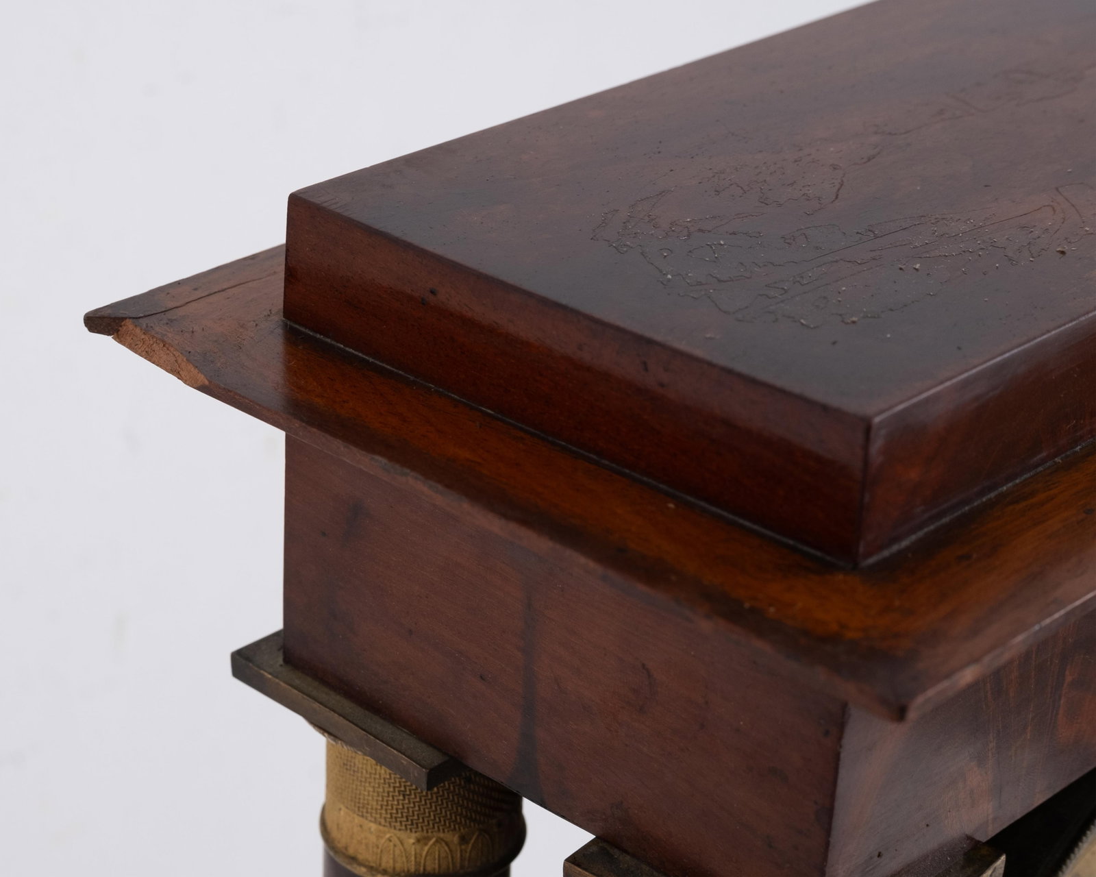 No Reserve: French 19th Century Empire Mahogany and Gilt Bronze Portico Mantel Clock - 10