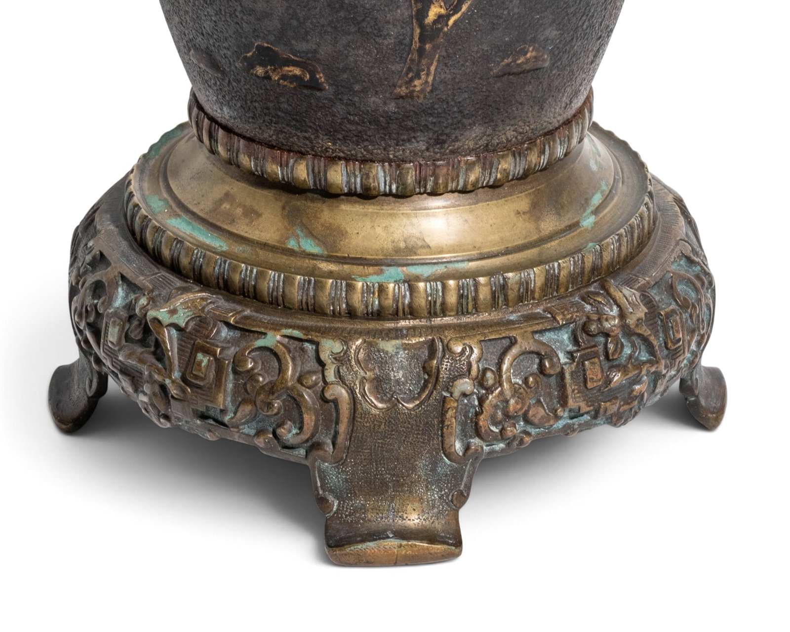 Japanese Meiji Period Bronze Vase with Birds and Berries in Relief, circa 1900 - 6