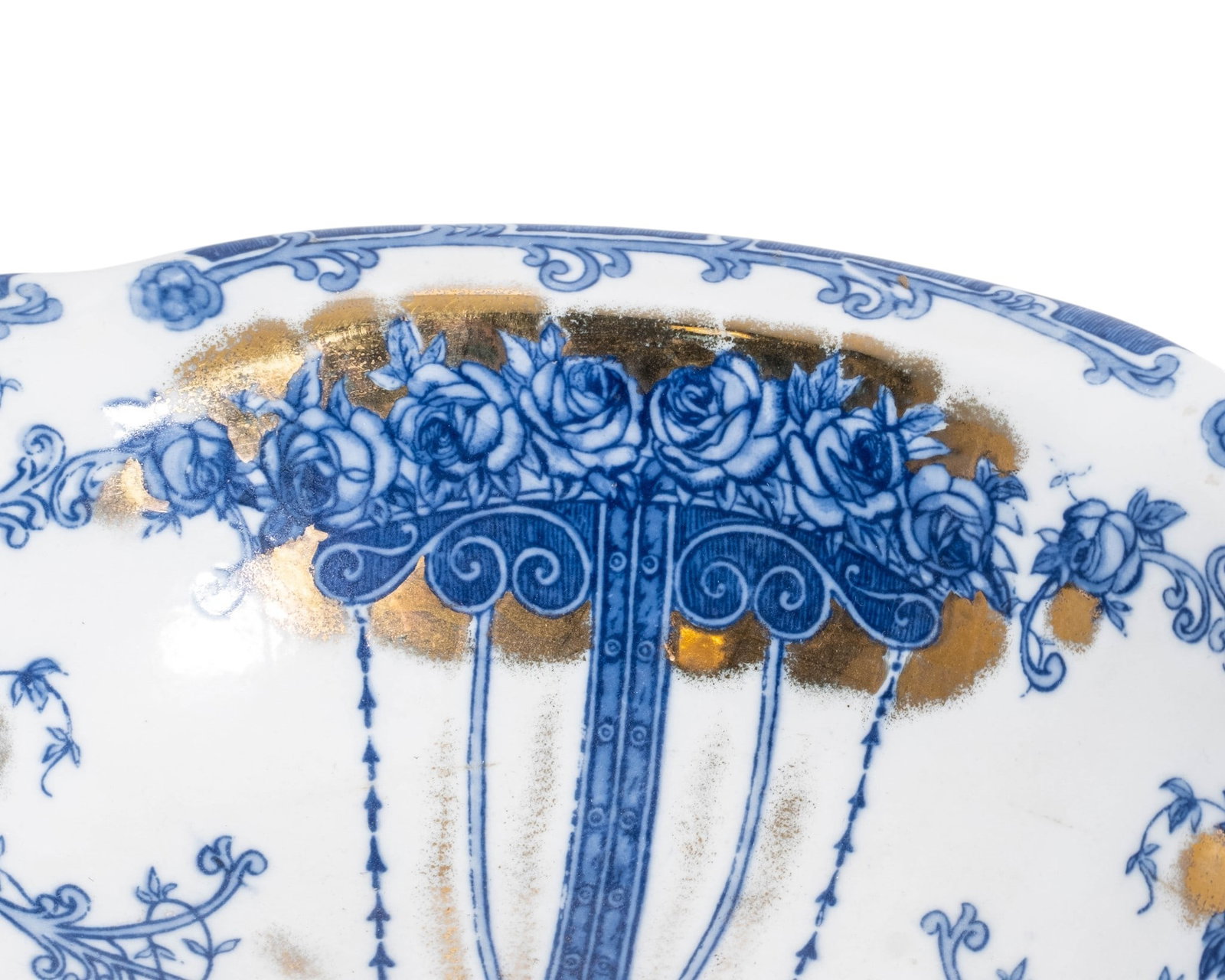 No Reserve: Victorian Flow Blue Ironstone Pitcher and Basin Set, Circa 1900 - 4