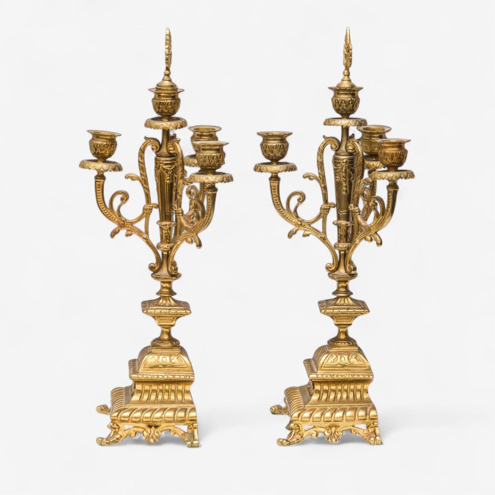 No Reserve: Pair of 17-inch French Napoleon III Bronze Candelabras, 19th Century - 6