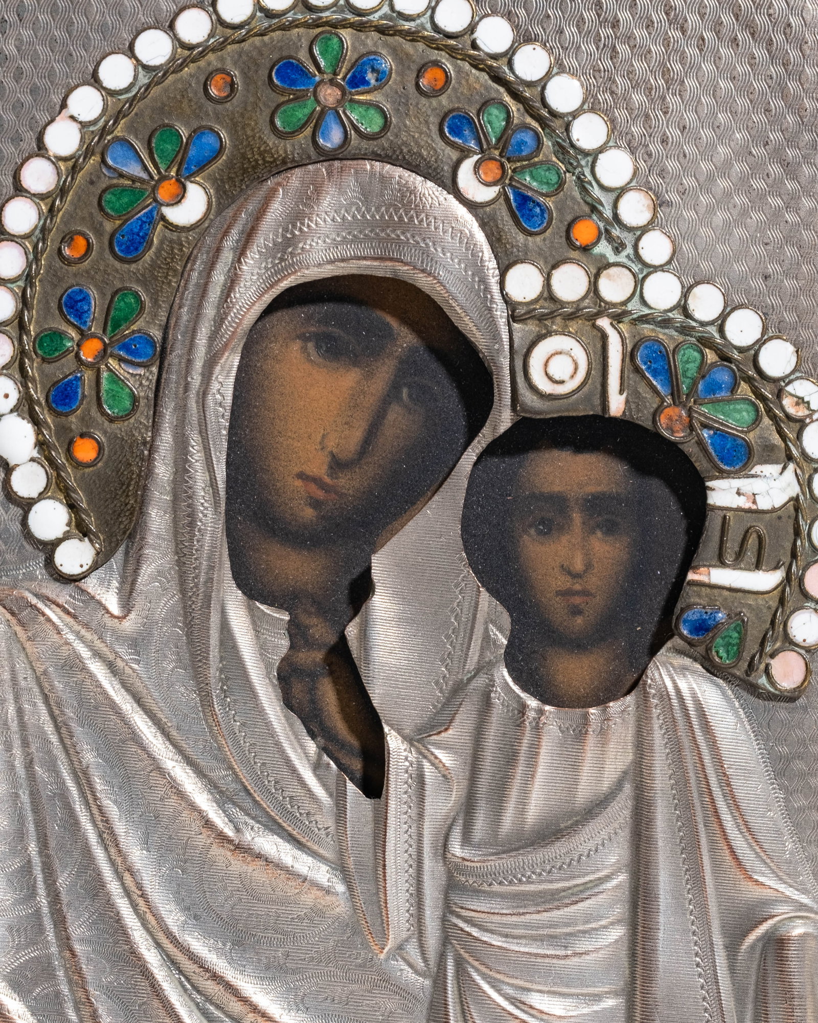 No Reserve: Russian Imperial Period Mother of God of Kazan Icon with Cloisonné Enamel Oklad - 3