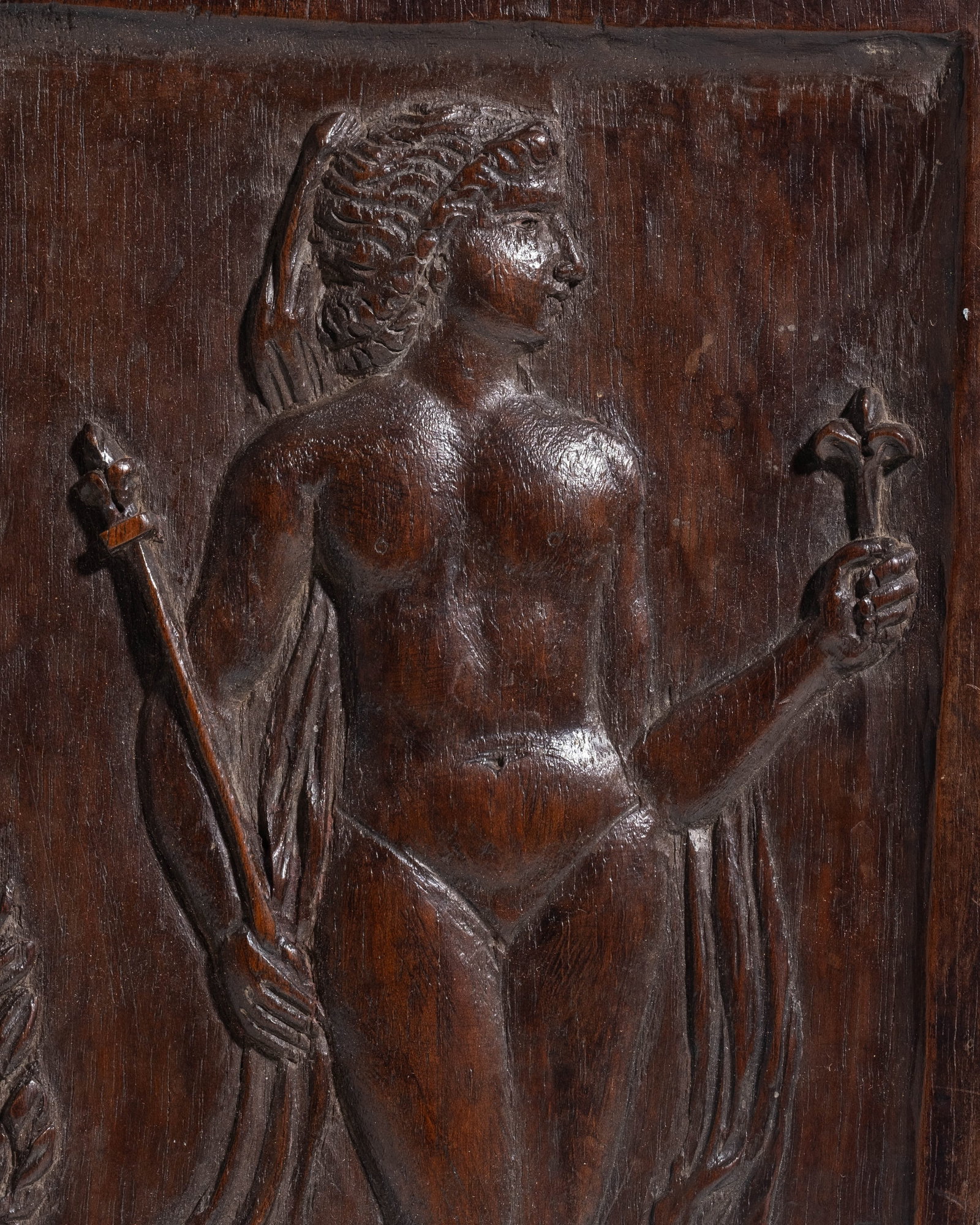 No Reserve: 17th Century Netherlandish Carved Walnut Venus and Cupid Relief Panel - 2