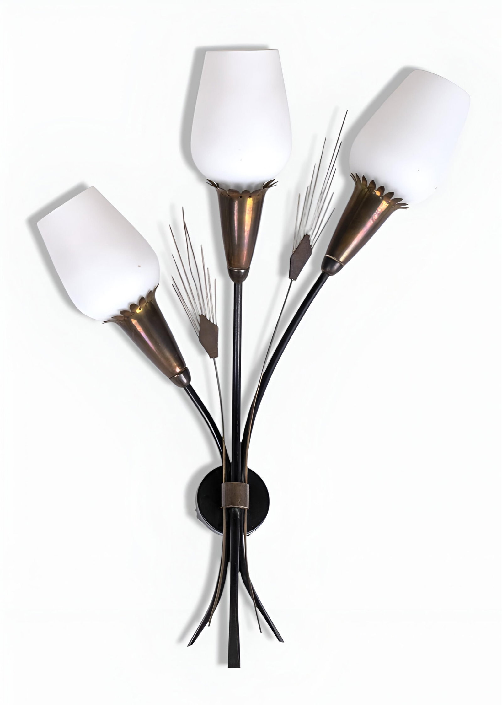 No Reserve: MCM Italian Design Brass Wall Sconce with Tulip-Form Glass Shades - 2