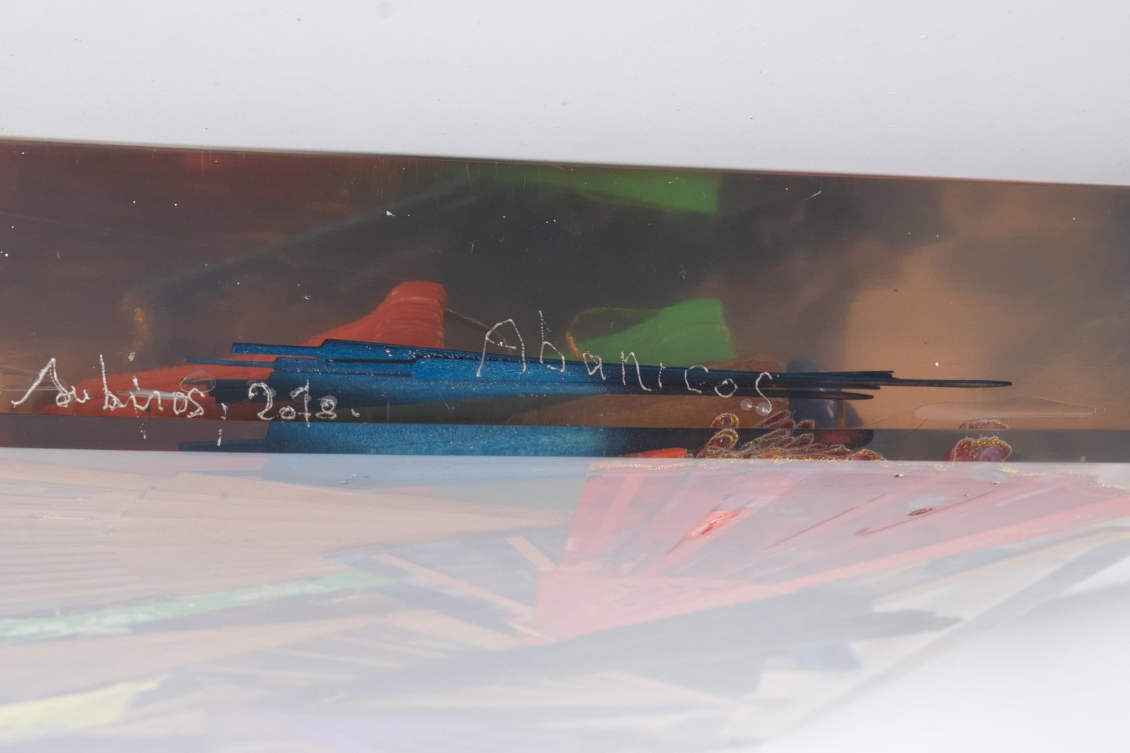 No Reserve: Acrylic-Encased 23.5-inch Tall Fan Sculpture, Signed Illeg. - 10