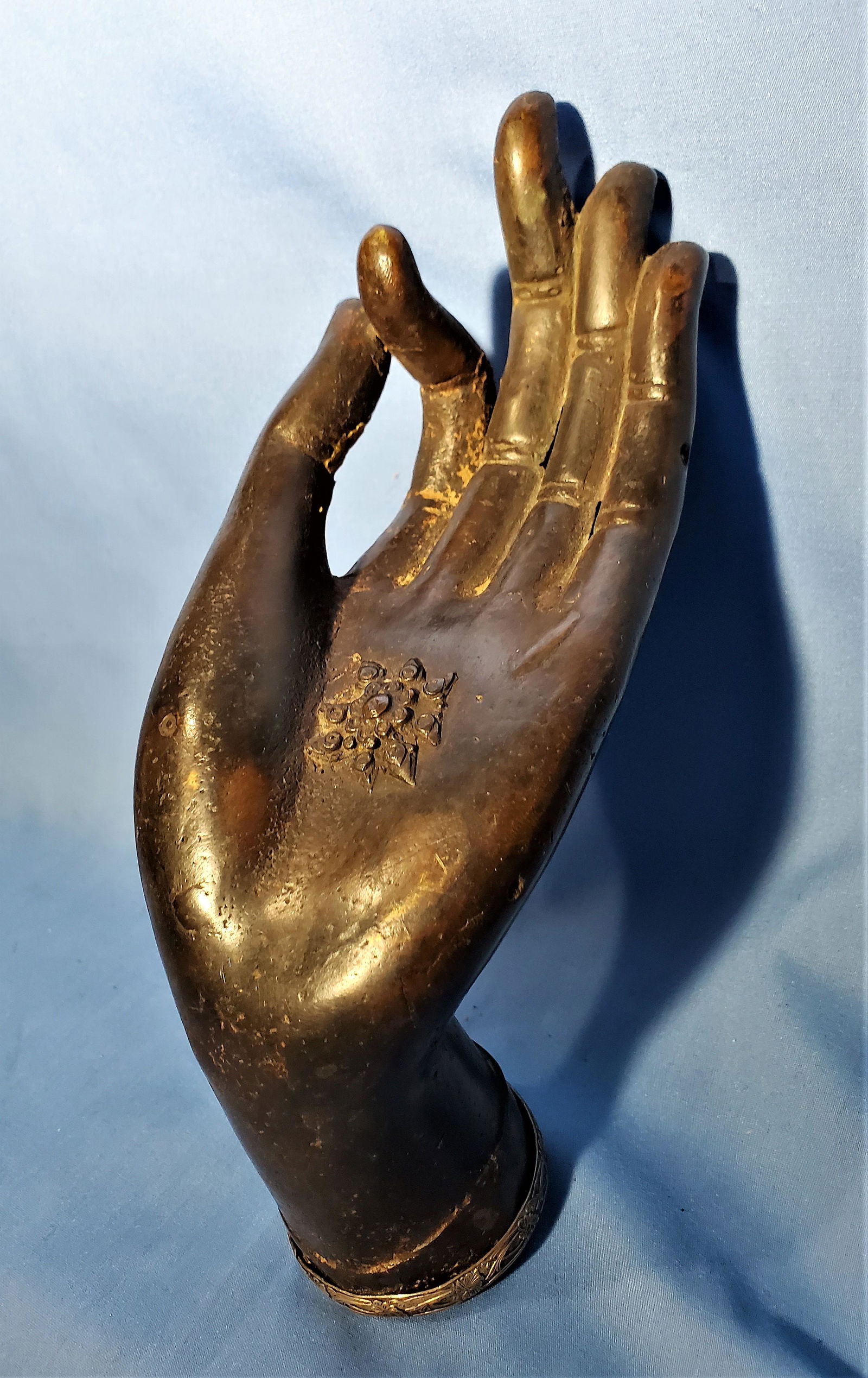 Chinese Bronze Blessing Hand of Buddha of Prosperity (1 of 3)