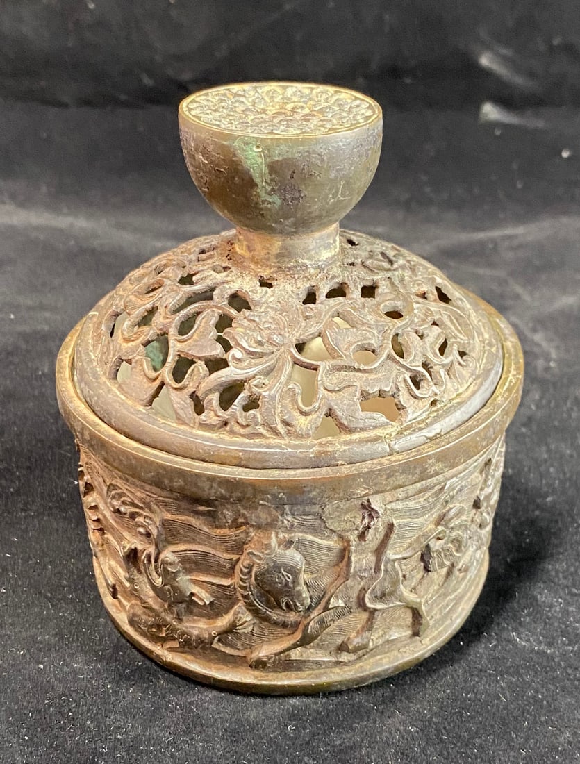 Chinese Bronze Censer and Cover, Xuande Mark, probably later (1 of 9)