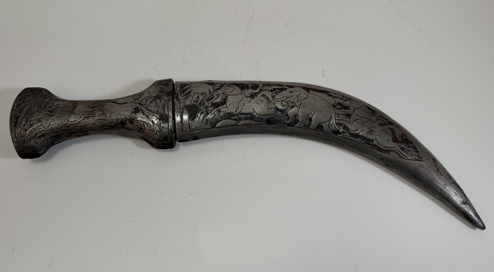 Indo Persian Dagger (1 of 7)