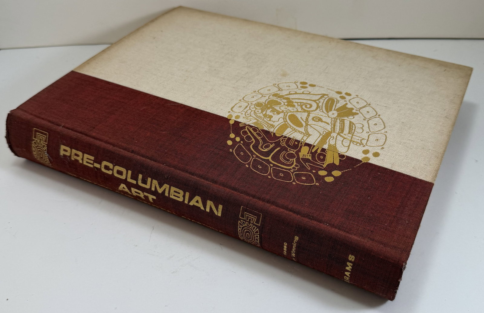 Hasso von Winning, Pre-Columbian Art of Mexico and Central America, Harry N. Abrams, Inc. New York,: including 595 plates and 175 full color and tipped in illustrations, lacking the original dust cover. 13 1/4 x 10 3/4 x 1 7/8 inches. Weight: 7 lbs. 12 oz.