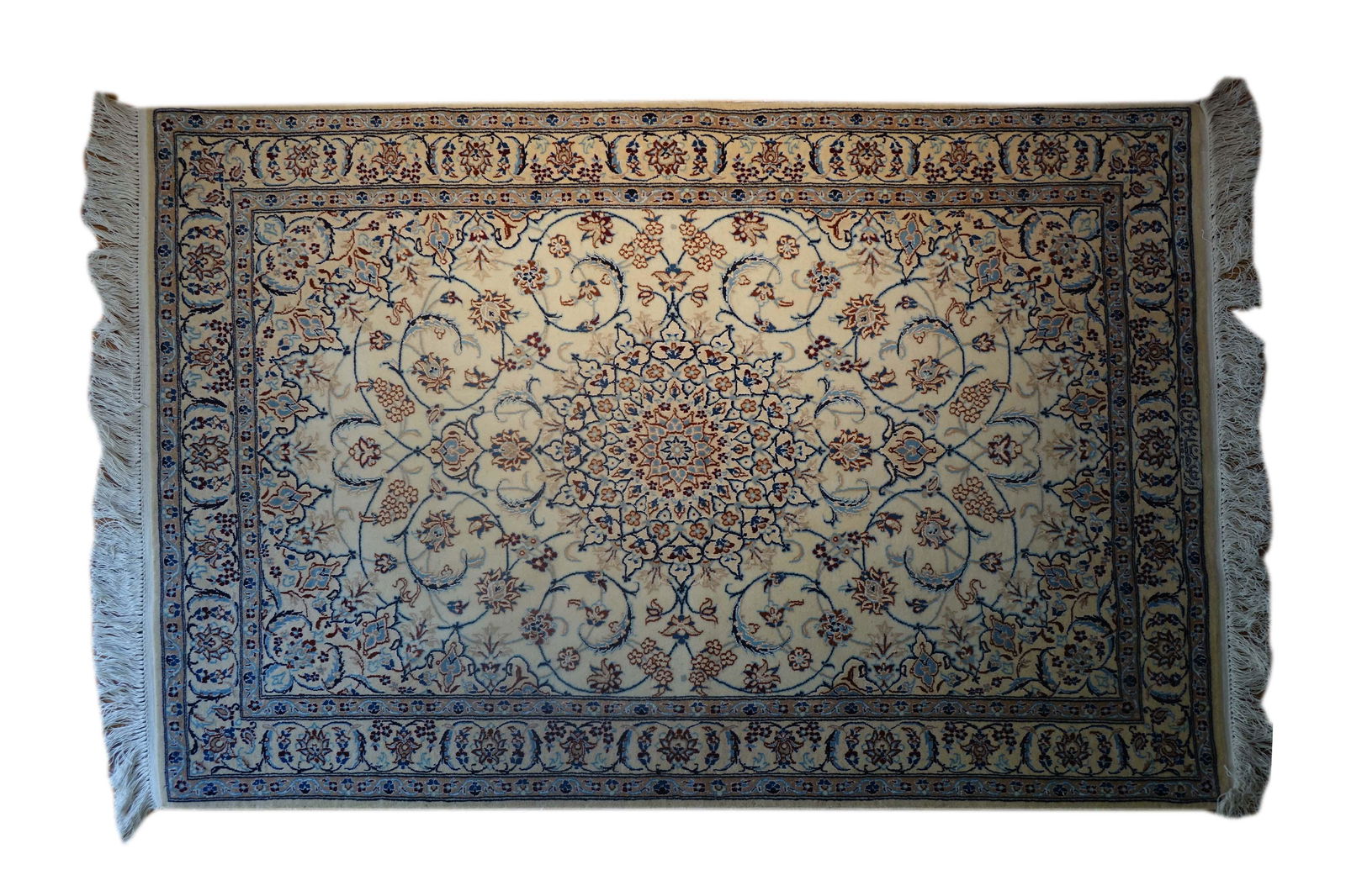 Very fine Persian Rug (1 of 5)