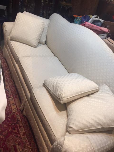 Ivory sofa bed: Upholstered sofa bed in Ivory color in very good condition.