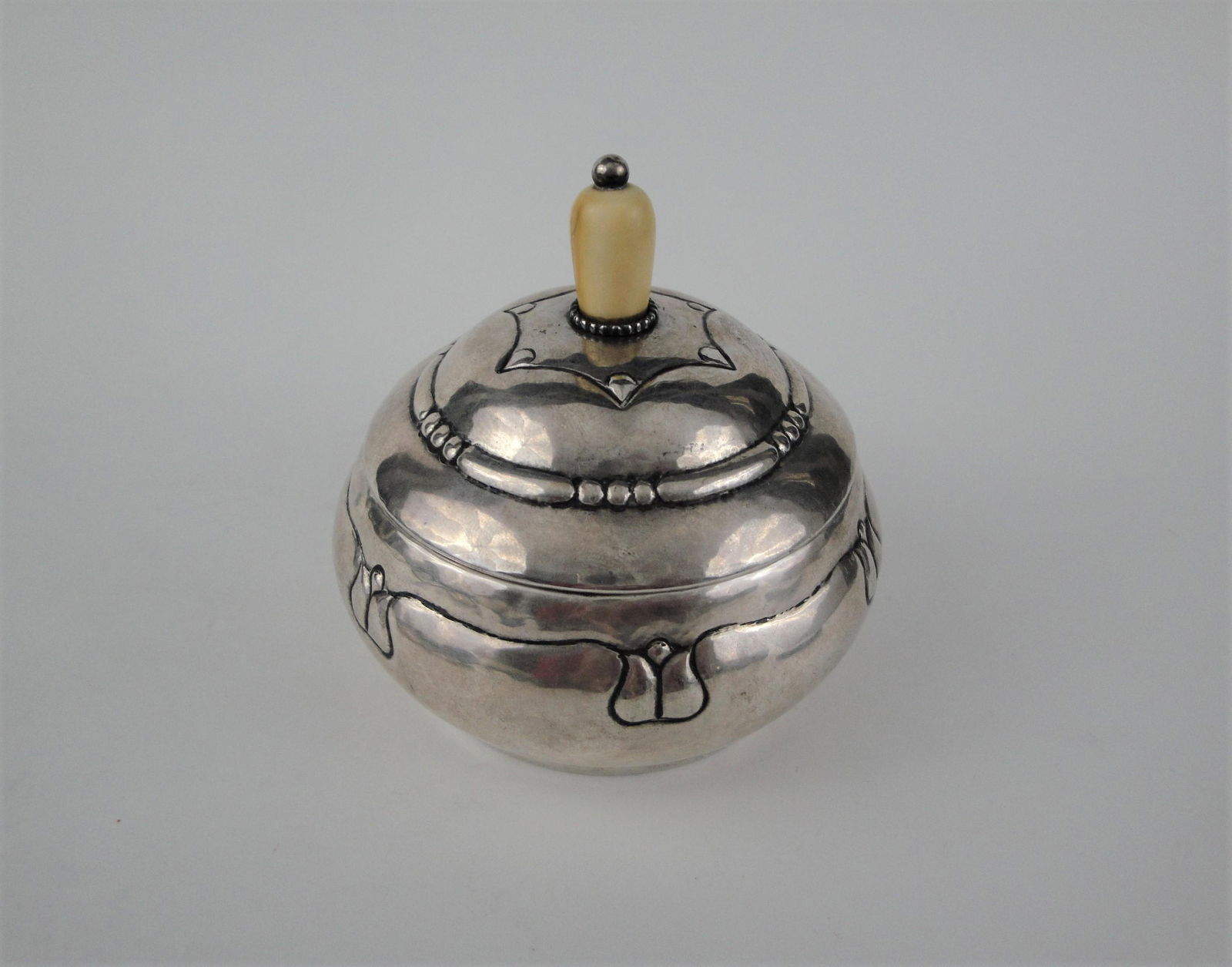 1920 Danish small Arts & Crafts silver covered bowl (1 of 6)