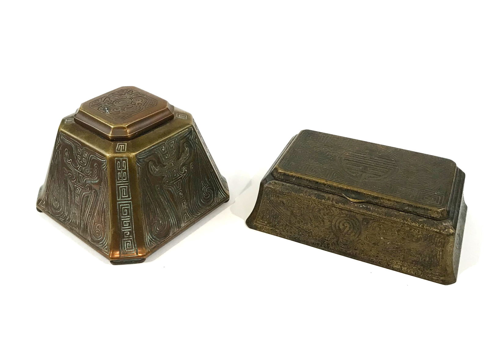 Two Tiffany Studios Bronze Desk Accessories, c.1910. (1 of 13)