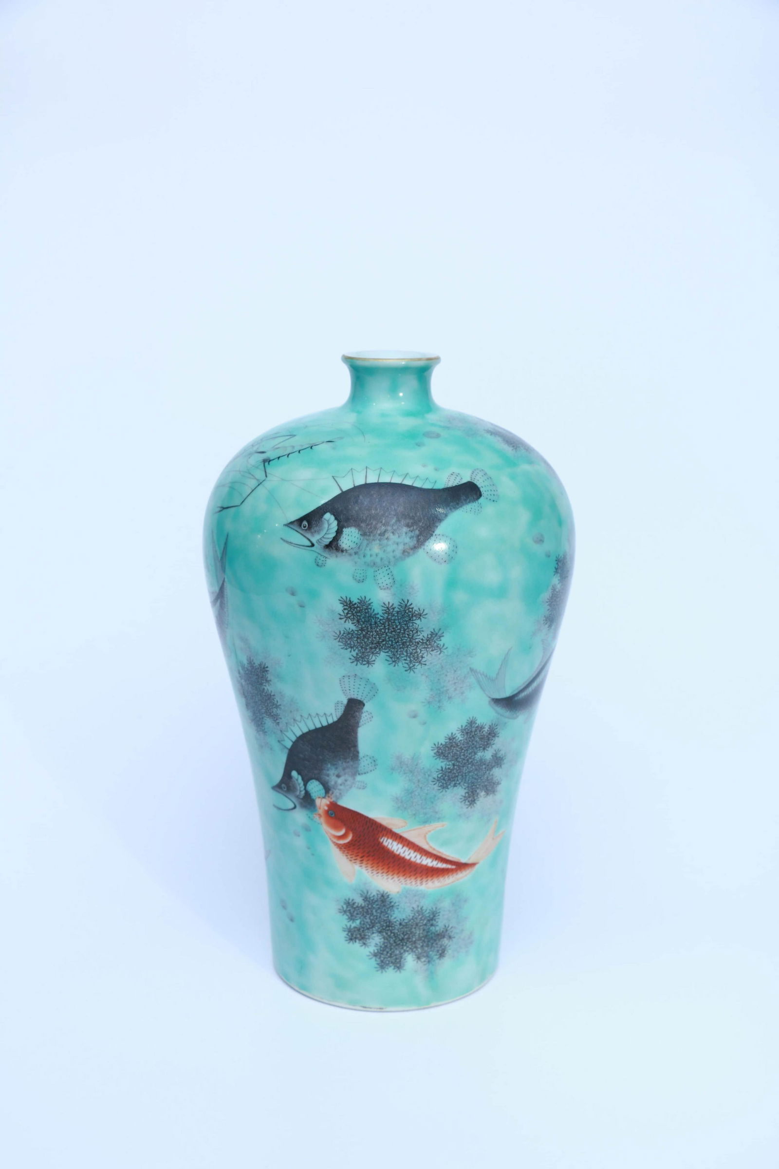 A Green-glazed Grisaille â€œFish and Water-weedâ€ (1 of 10)