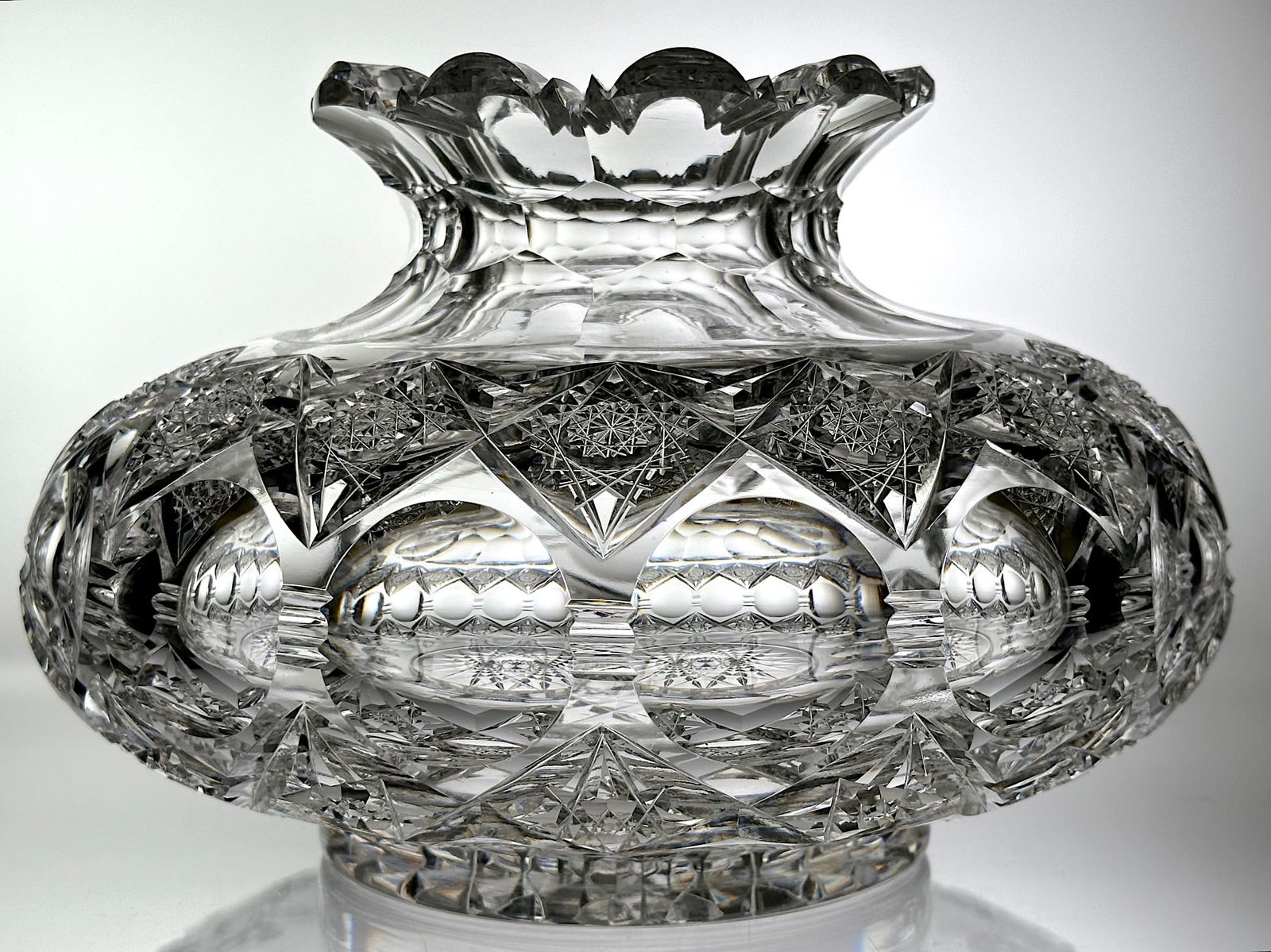 Rare Signed Hawkes Kings Cut Glass Footed Flower Center (1 of 6)