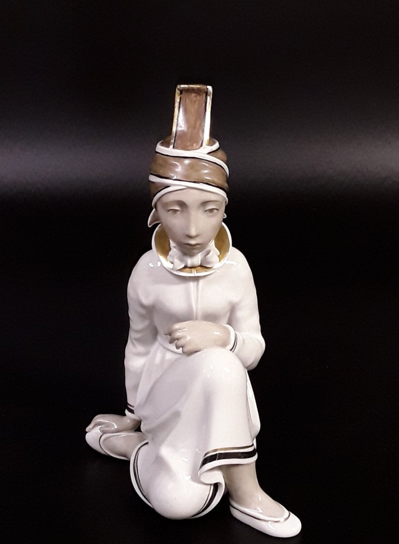 VINTAGE ROYAL COPENHAGEN ICELANDIC GIRL FIGURINE: Arno Malinowski, designer. Overglaze porcelain, no. 12463, Juliane Marie MarkDate stamp for 1948. Minor restoration to tip of headpiece 6.7" h x 3"w. Part of a private collection of fine and rare figu