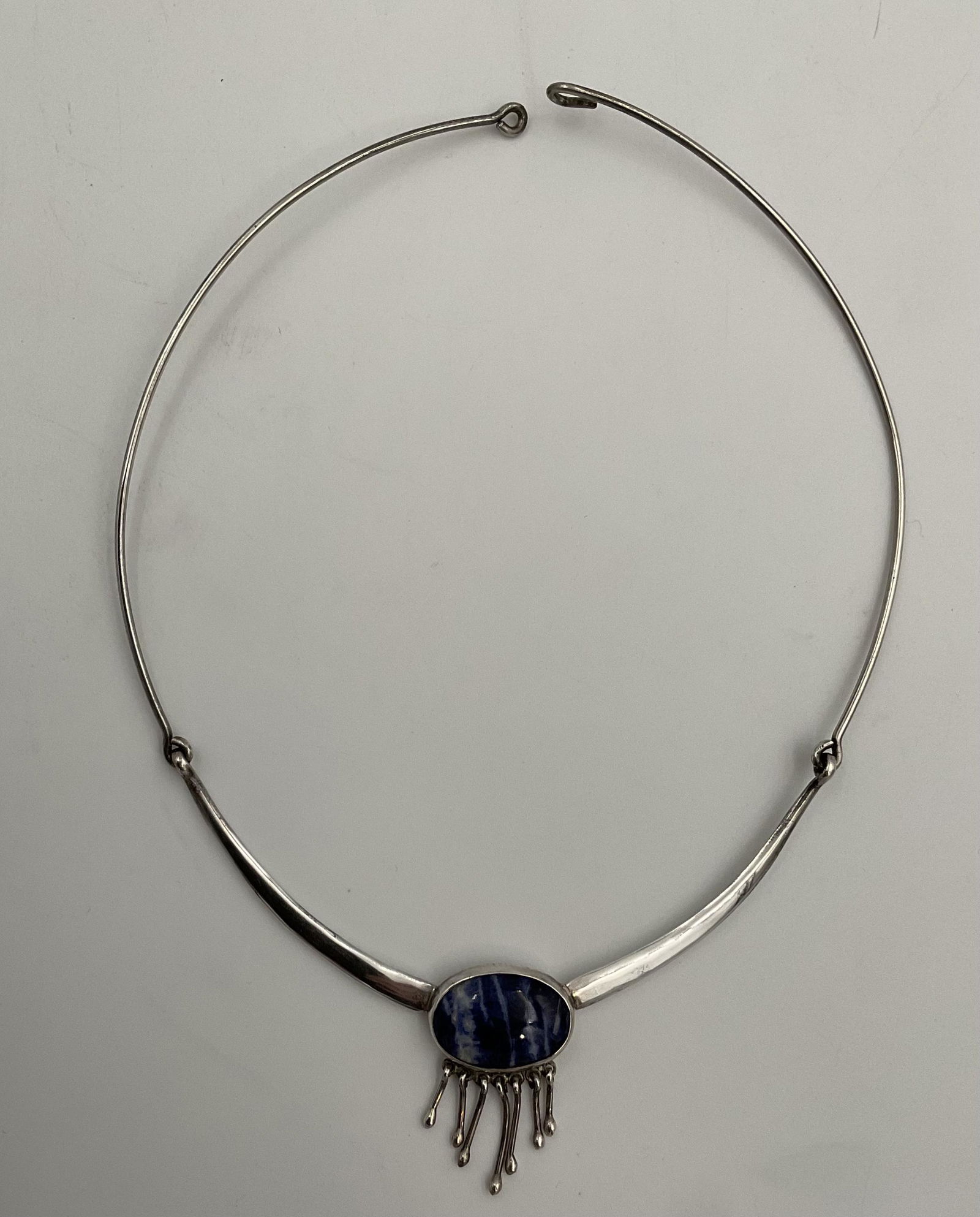 STERLING SILVER AND LAPIS COLLAR NECKLACE (1 of 4)