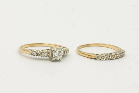 14K GOLD AND DIAMOND WEDDING RINGS: Perfect for a spring wedding! This is a lovely traditional set of a 14K yellow gold and diamond wedding ring set including a round brilliant cut diamond solitaire (approx. 5mm) flanked by six diamonds