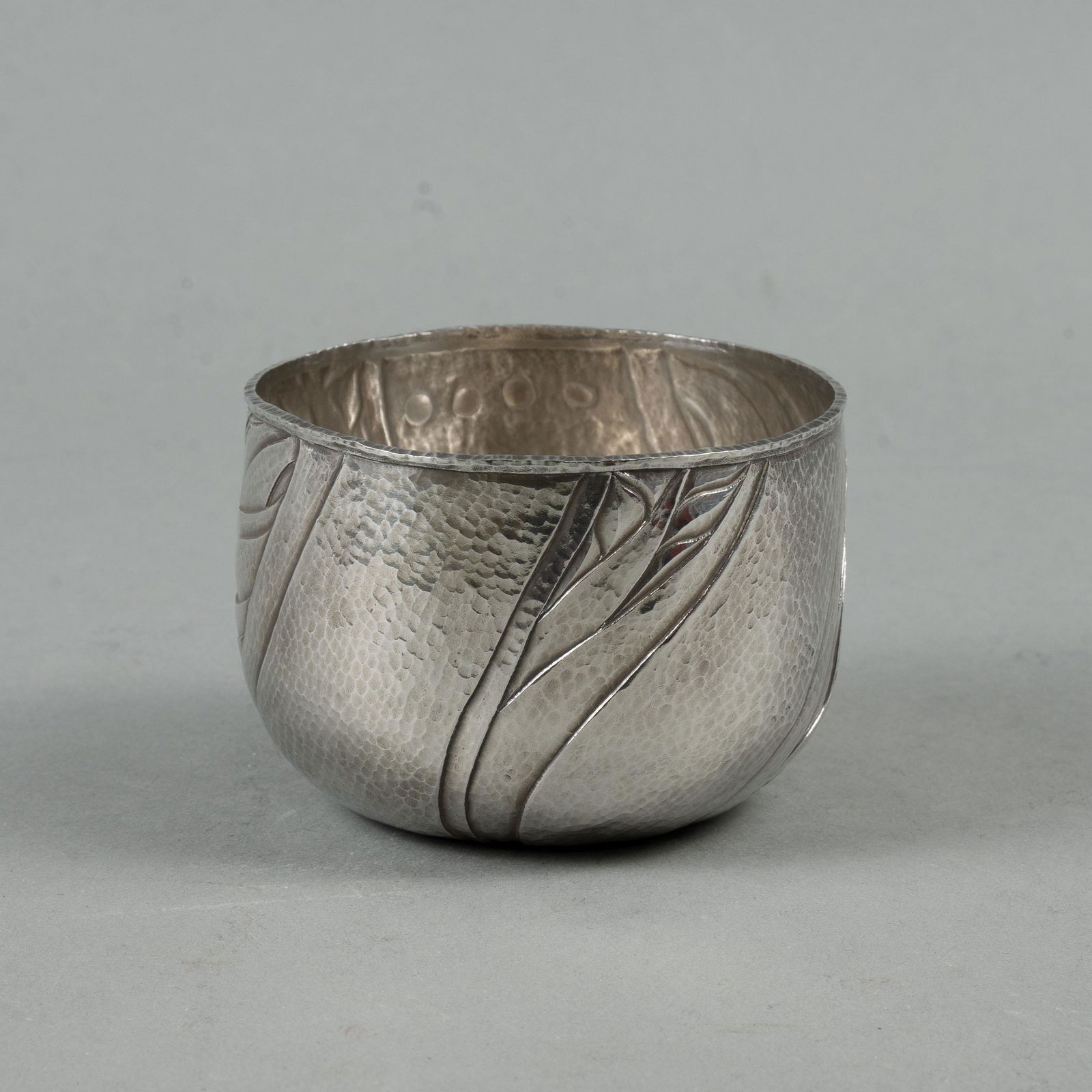 MICHAEL LLOYD, SILVER GRASS DESIGN  BOWL (1 of 7)