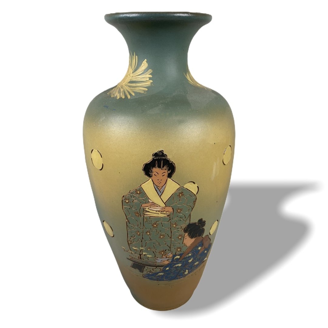 119 Weller Pottery Dickensware (1 of 4)