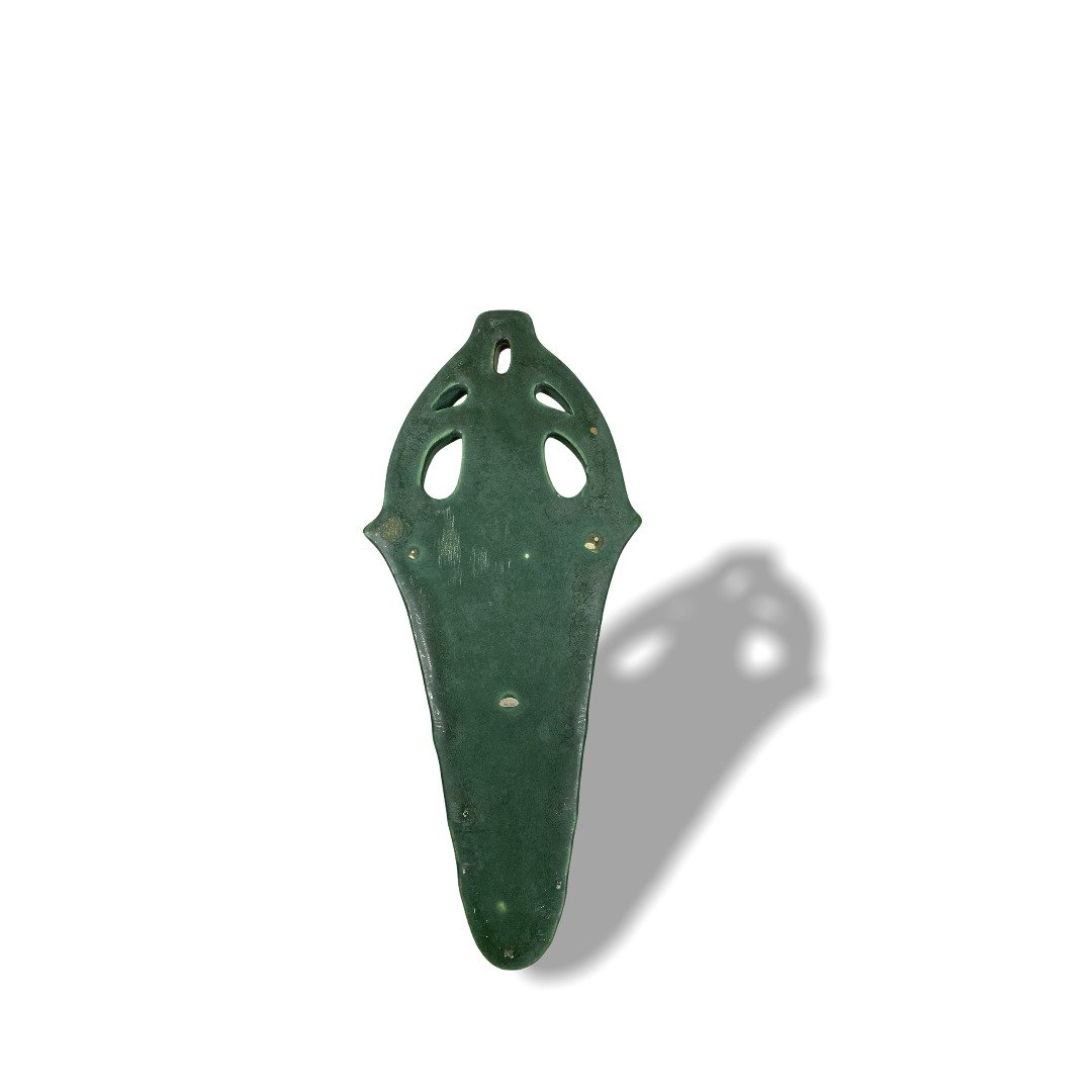 132 Roseville Matt Green Wall Pocket (1 of 2)