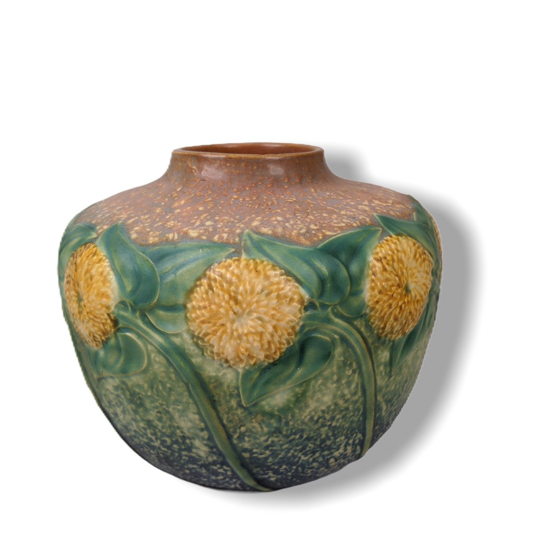 148 Roseville Sunflower Pottery: Roseville Pottery Sunflower vase 488-6. 7" W x 6" H