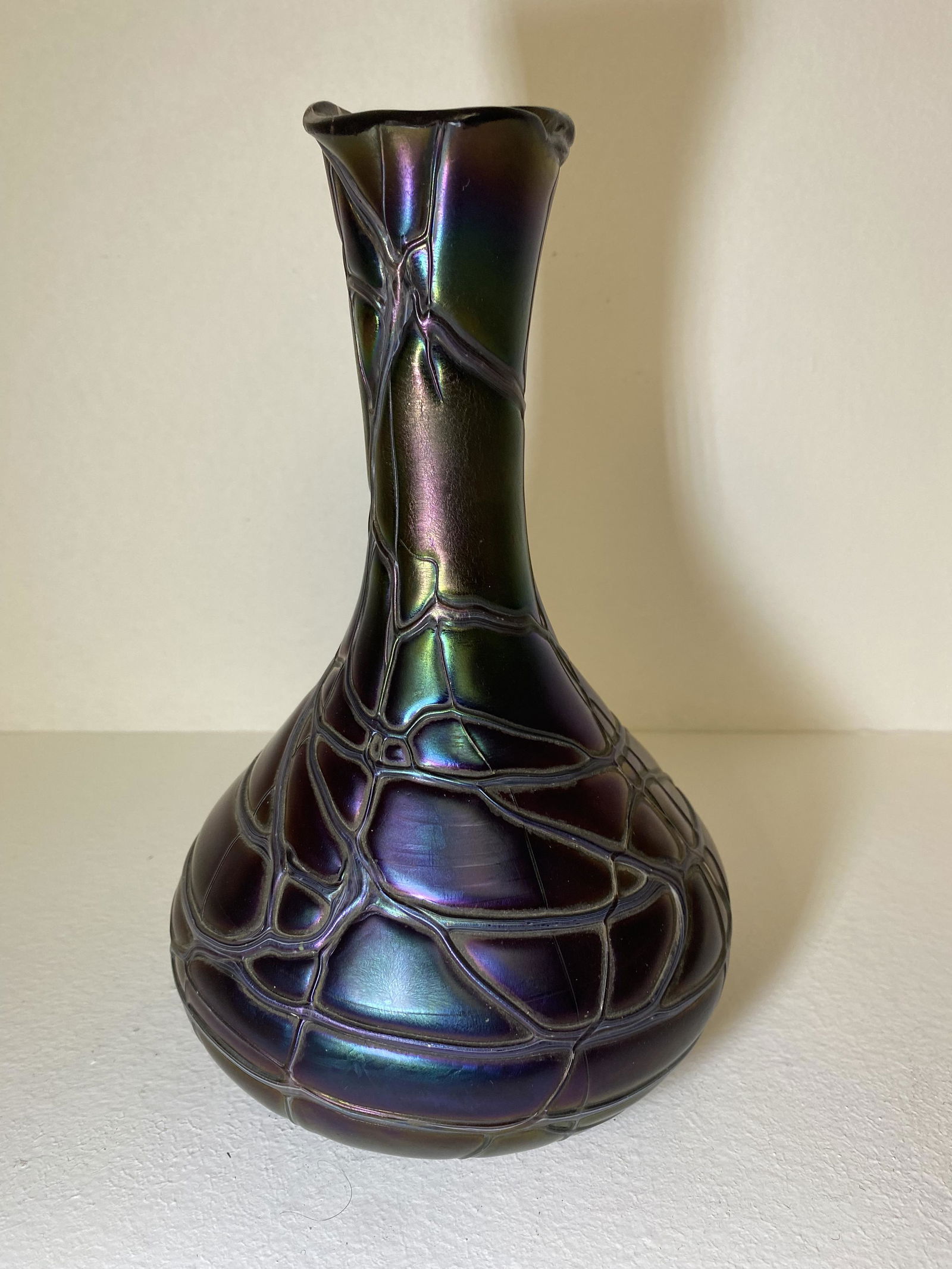 Loetz Kralik Vase (1 of 3)
