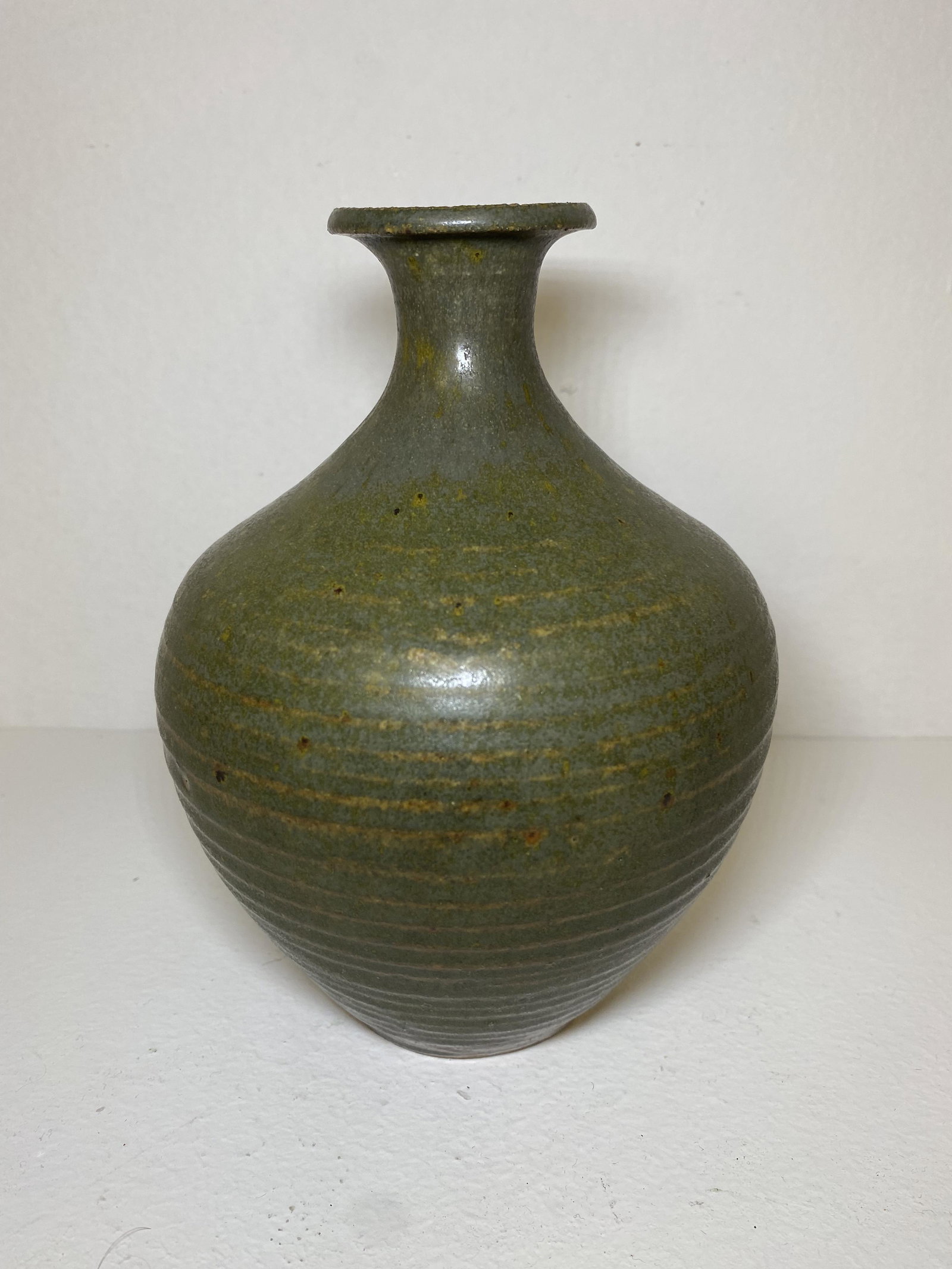Laura Andreson Vase (1 of 2)