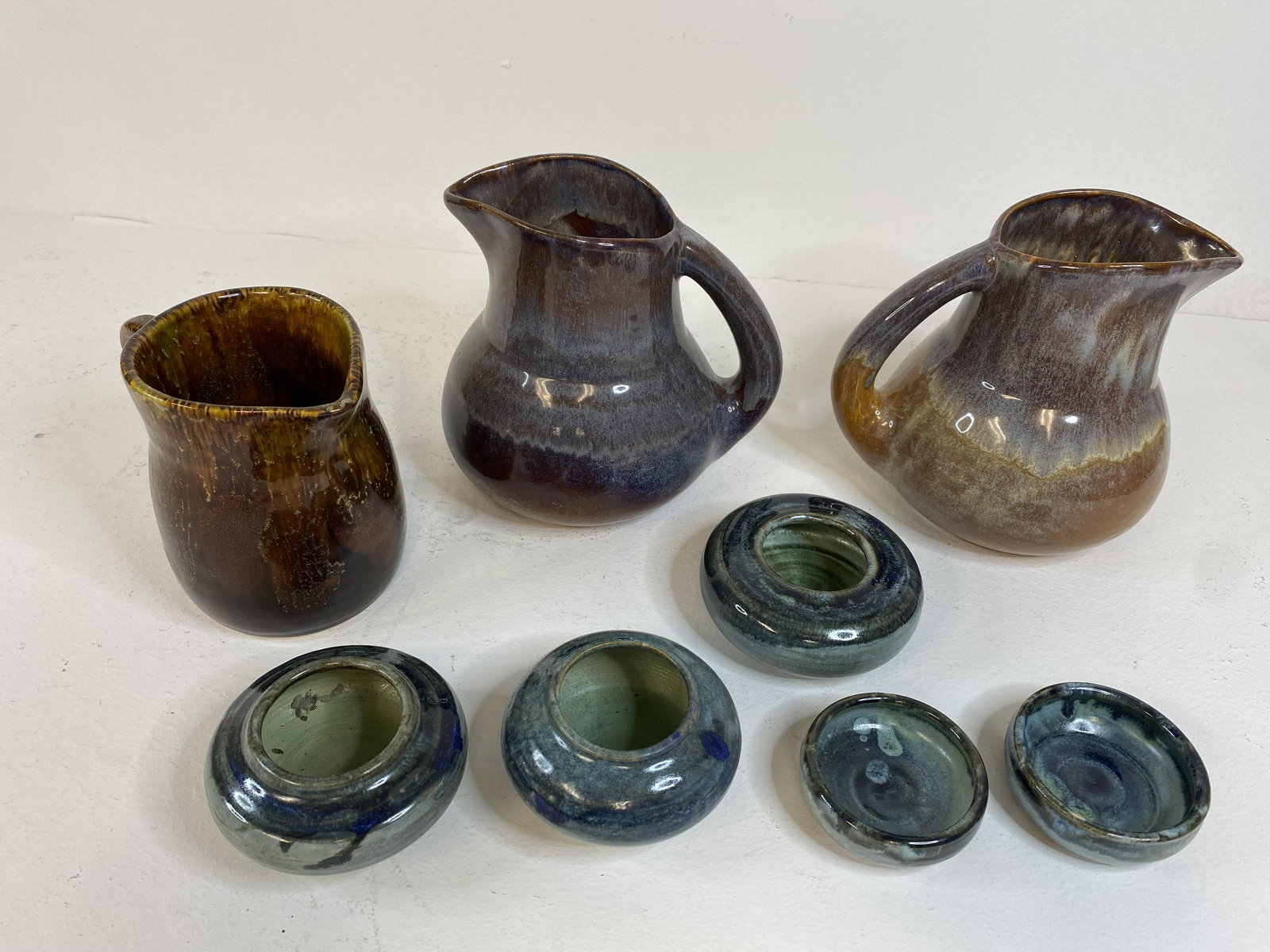 Shearwater Pottery: 8 pieces in this lot. Tallest is pitcher at 5 1/2" tall