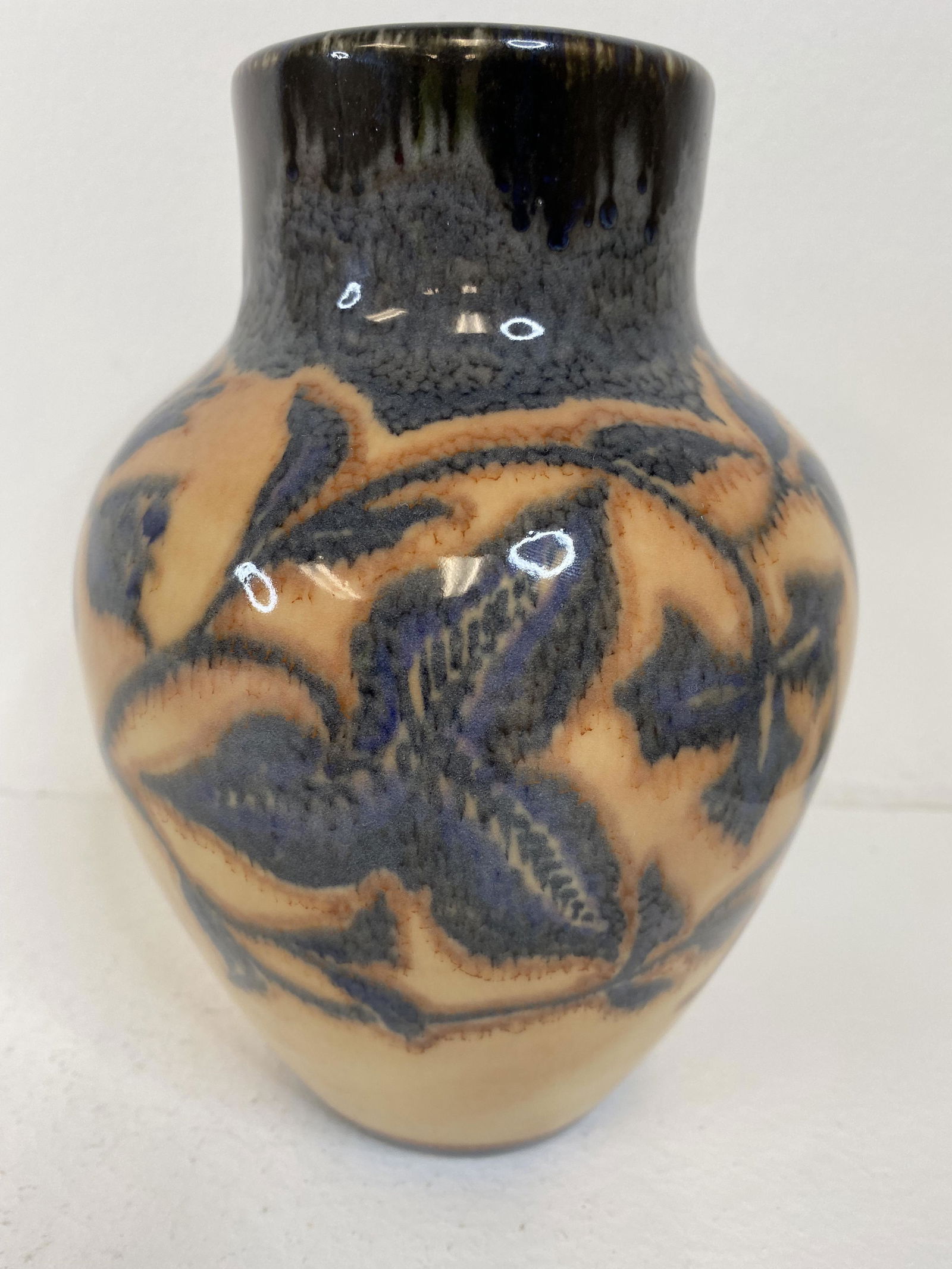 Lorinda Epply for Rookwood Pottery (1 of 3)