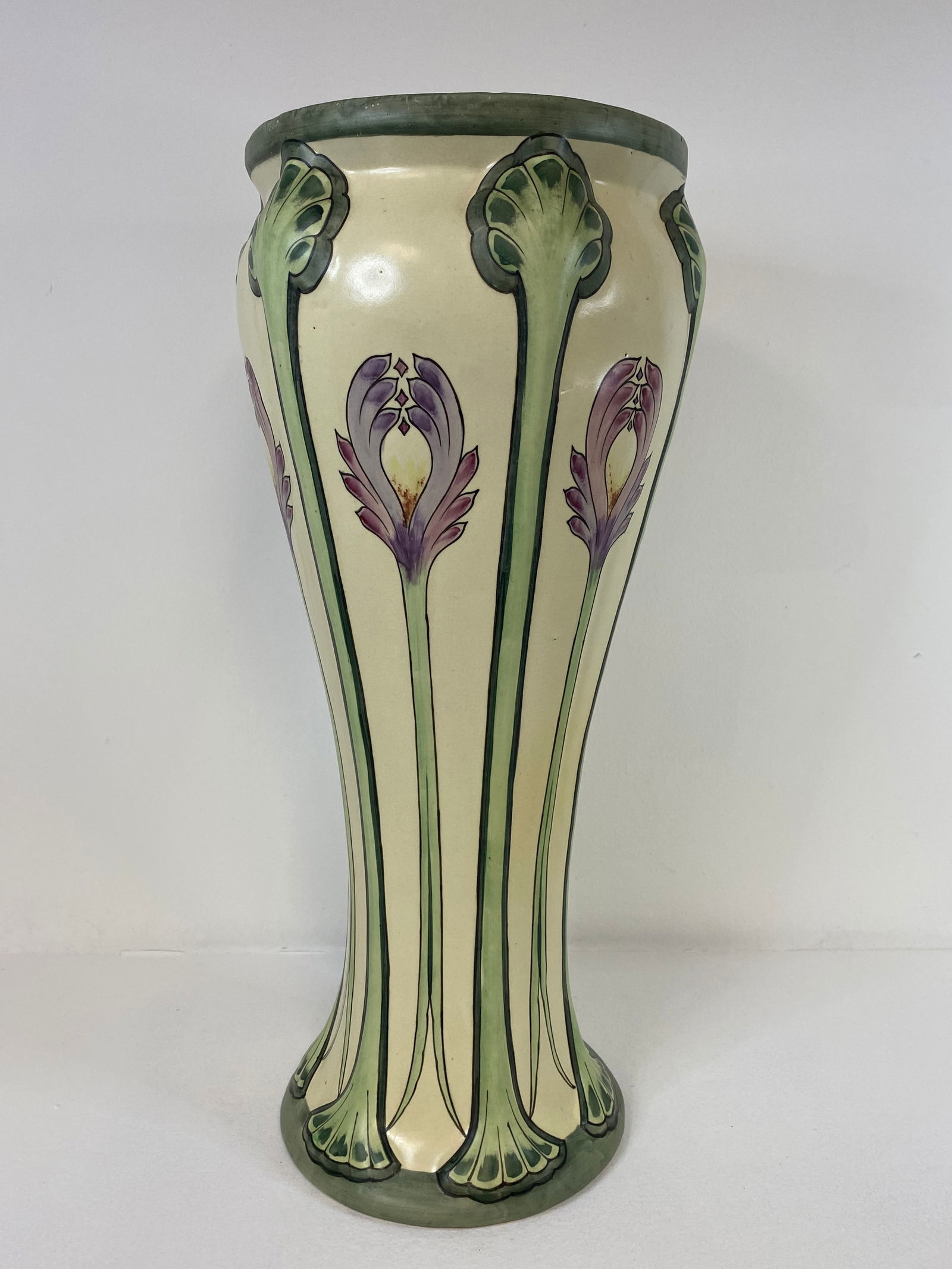 European Nouveau Umbrella stand (1 of 3)