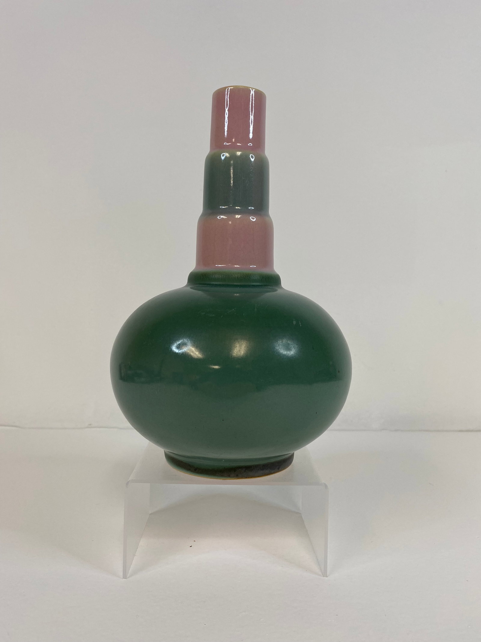 Roseville Pottery Futura Bottle: Step up Bottle form at 8 1/4" tall