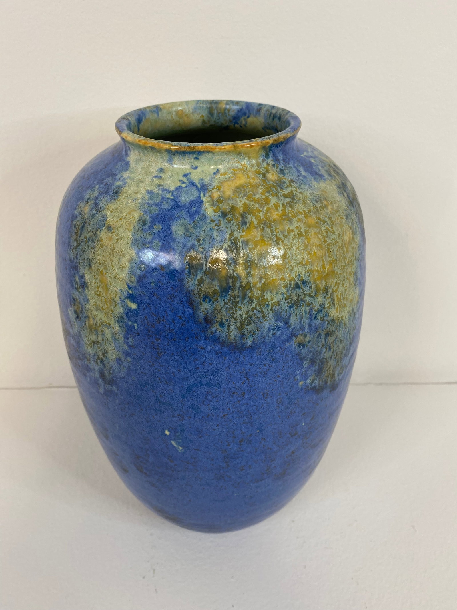 Roseville Pottery Imperial 2 (1 of 2)